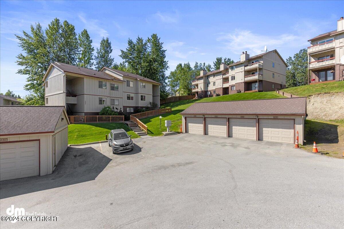 5622 E 40th Avenue, Anchorage, Alaska image 3