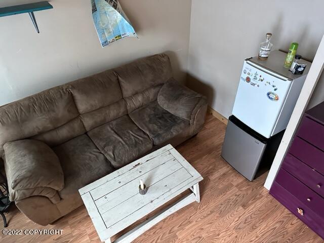 Cooper Landing, Alaska 99572, United States, 6 Bedrooms Bedrooms, ,2 BathroomsBathrooms,Residential,Pending,74086