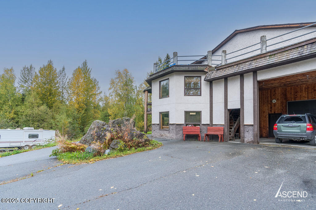 10204 Eagle View Drive, Eagle River, Alaska image 5