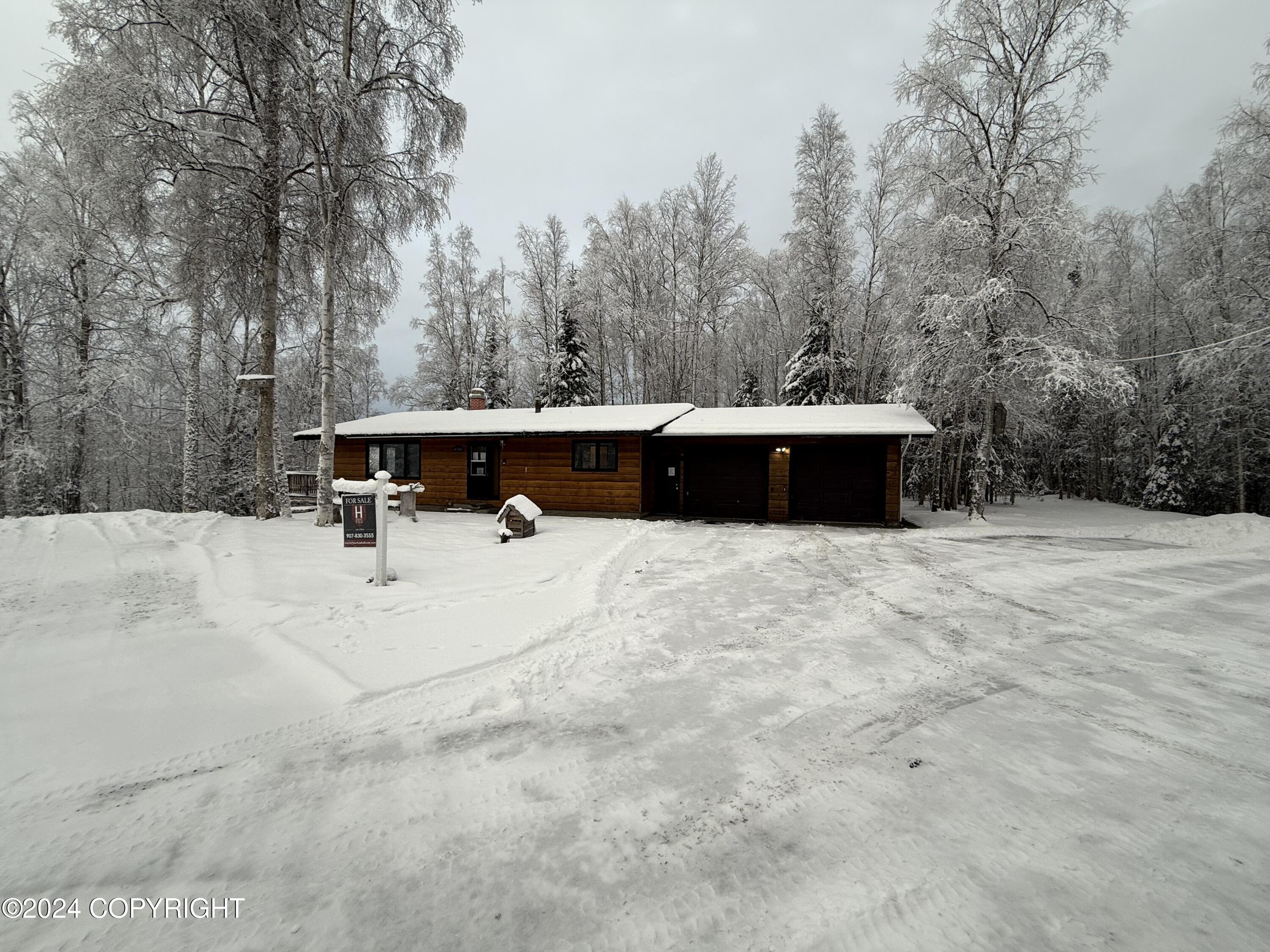 16760 N Eagle River Road, Eagle River, Alaska image 25