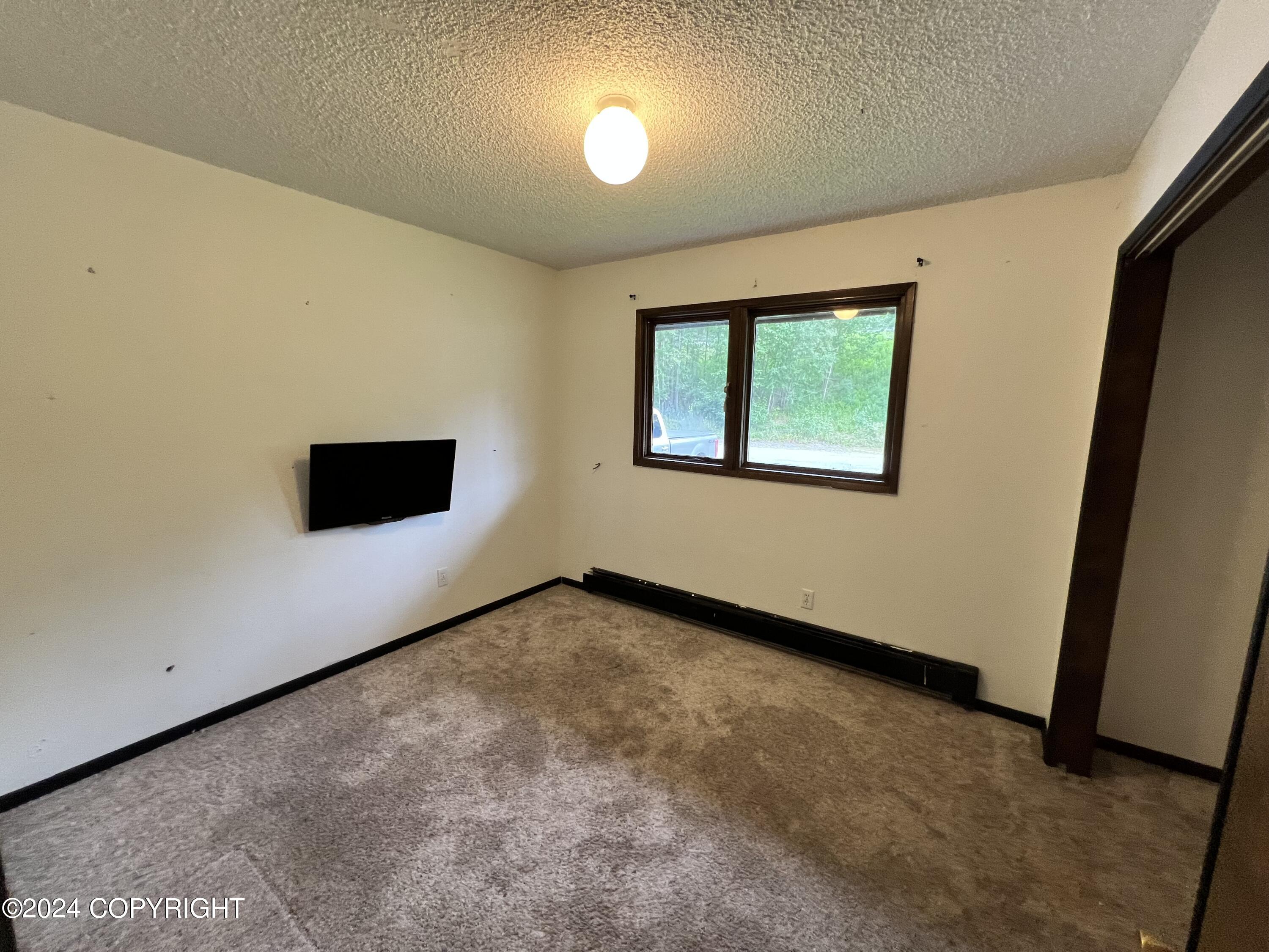 16760 N Eagle River Road, Eagle River, Alaska image 9