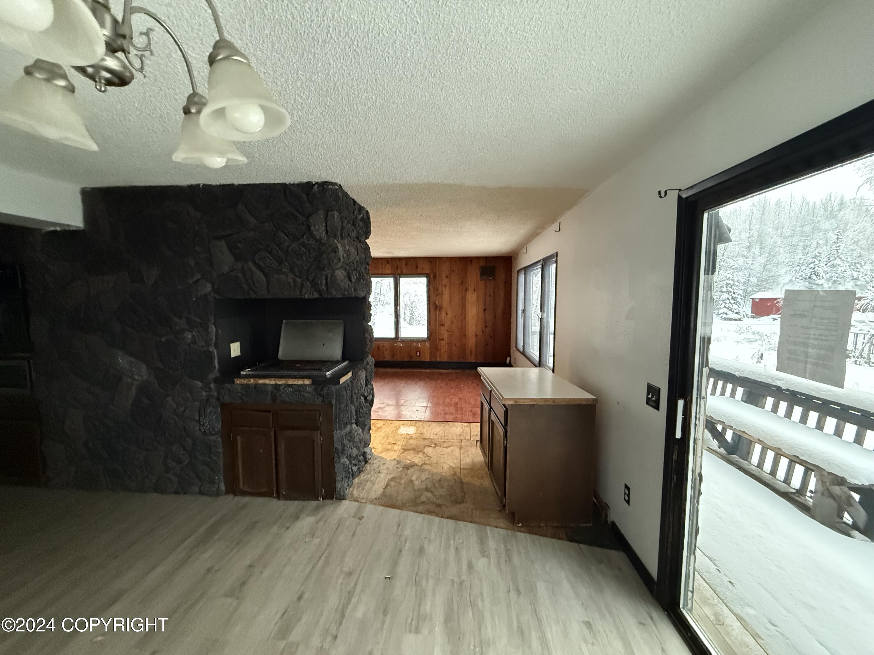 16760 N Eagle River Road, Eagle River, Alaska image 5