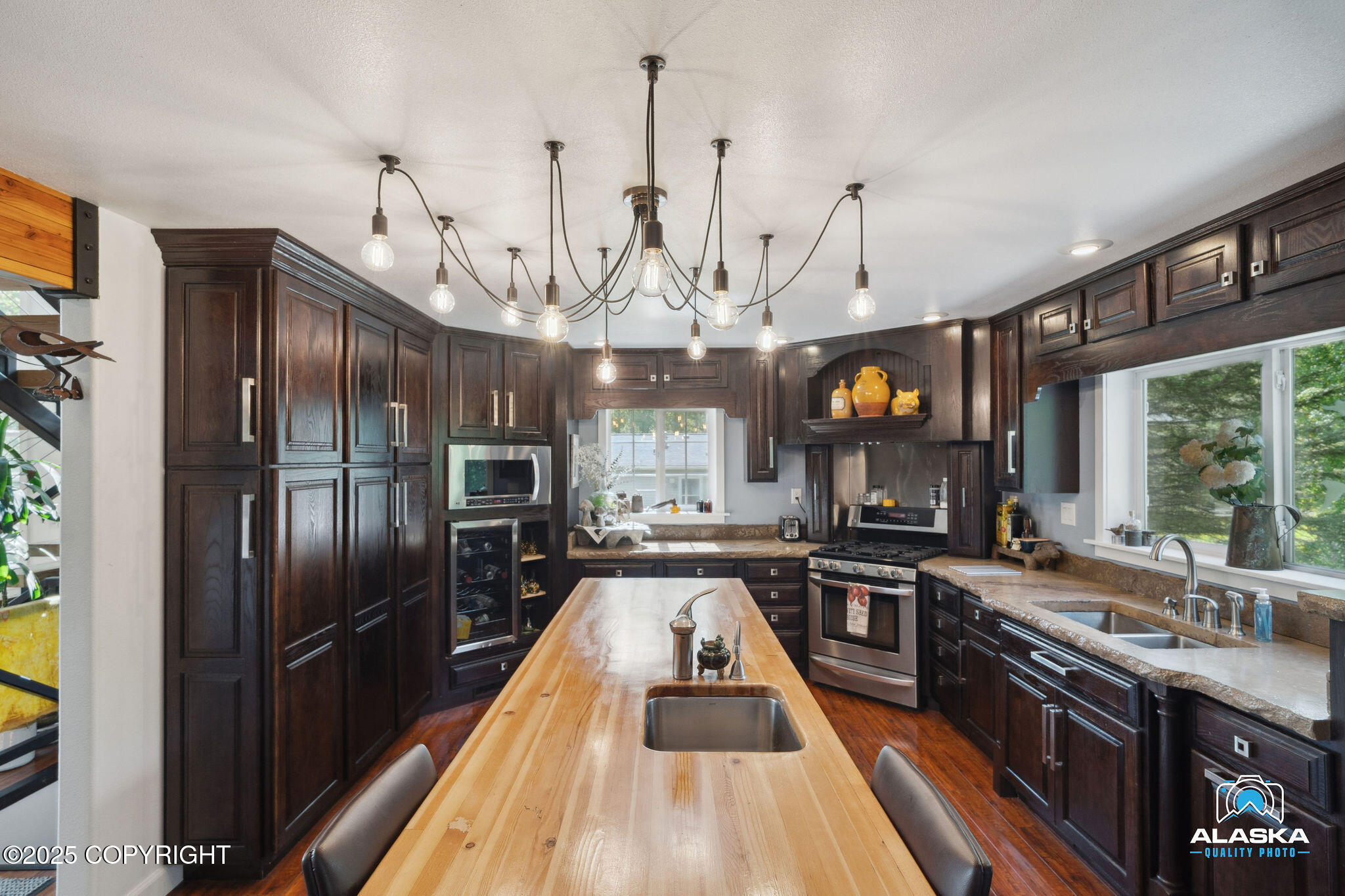 19136 S Birchwood Loop Road, Chugiak, Alaska image 3