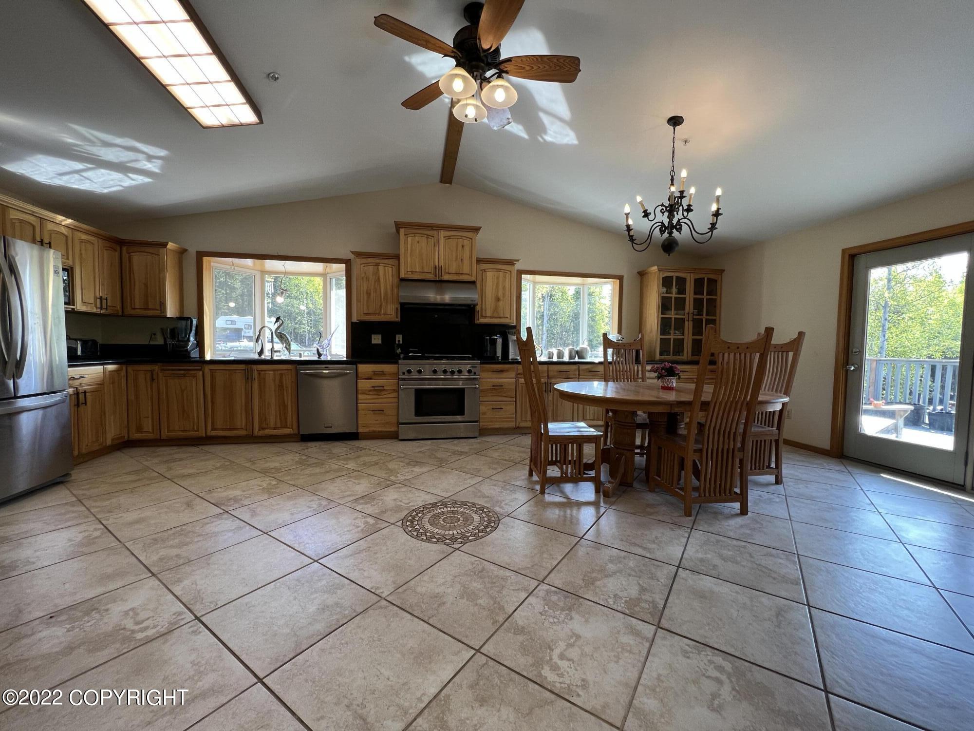36784 Eklutna Lake Road, Chugiak, Alaska image 4