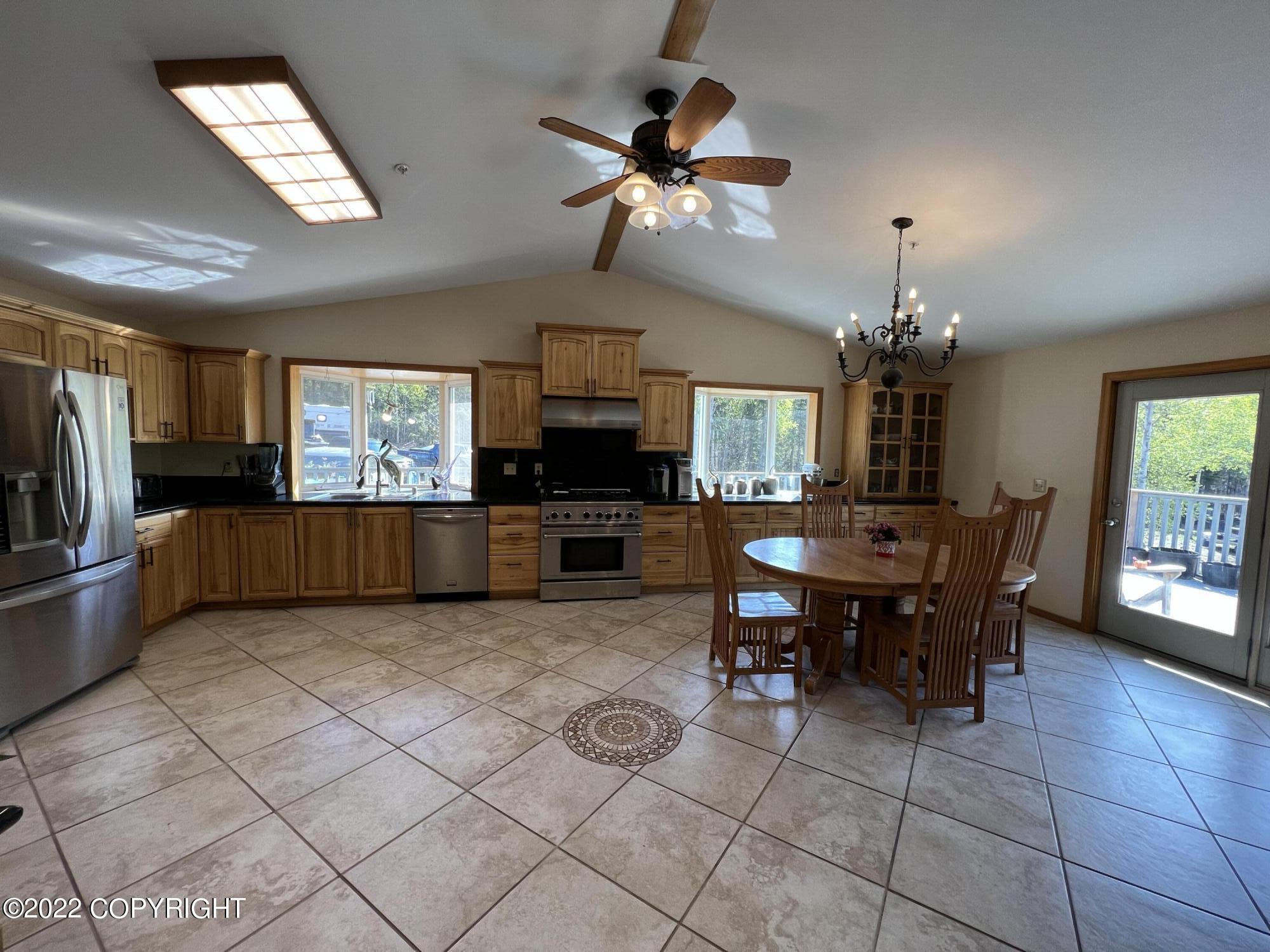 36784 Eklutna Lake Road, Chugiak, Alaska image 9