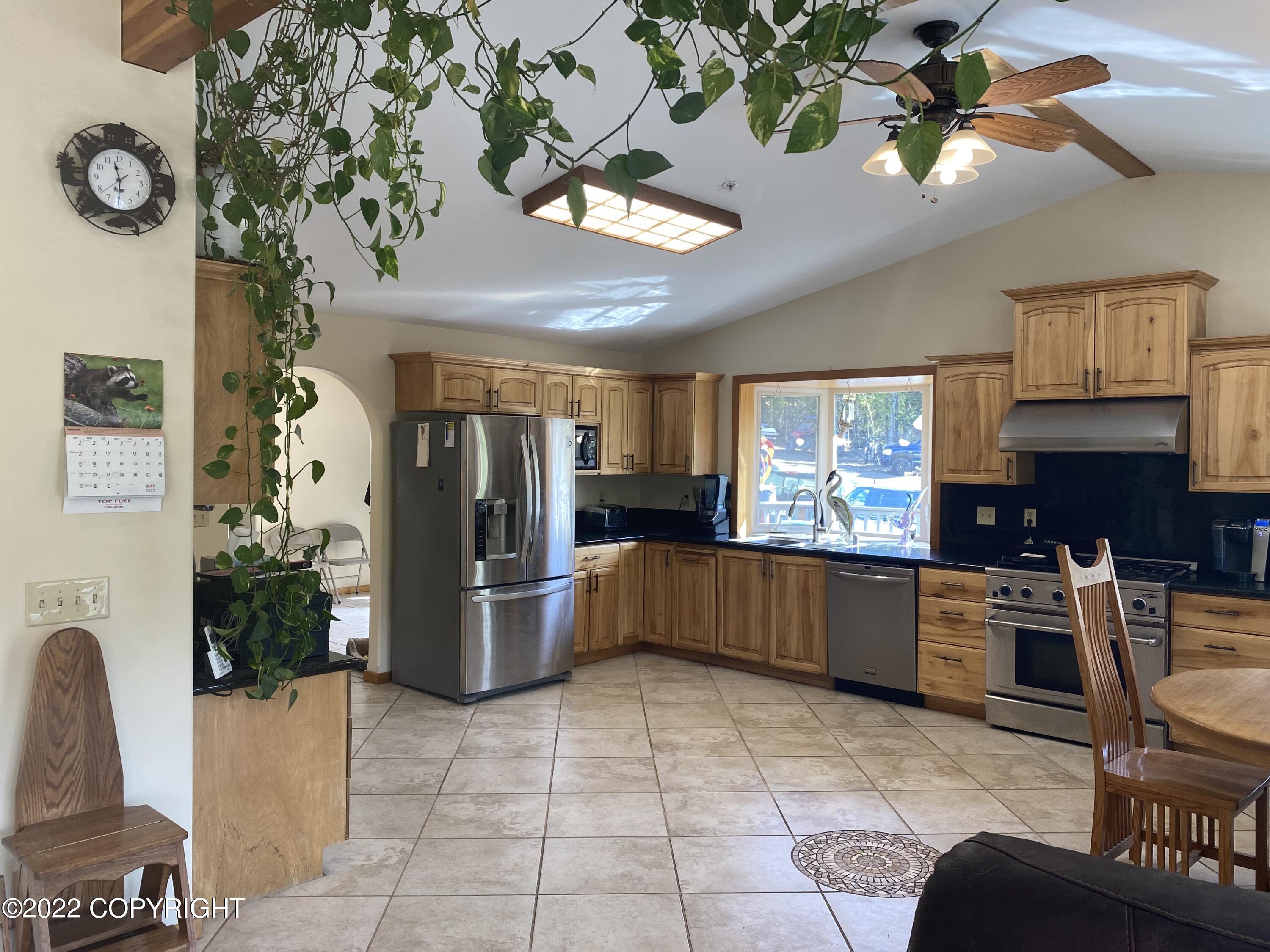 36784 Eklutna Lake Road, Chugiak, Alaska image 6