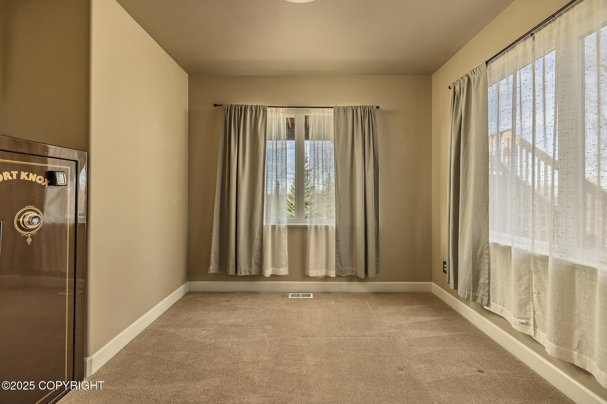 11268 Sitka Rose Circle, Eagle River, Alaska image 30
