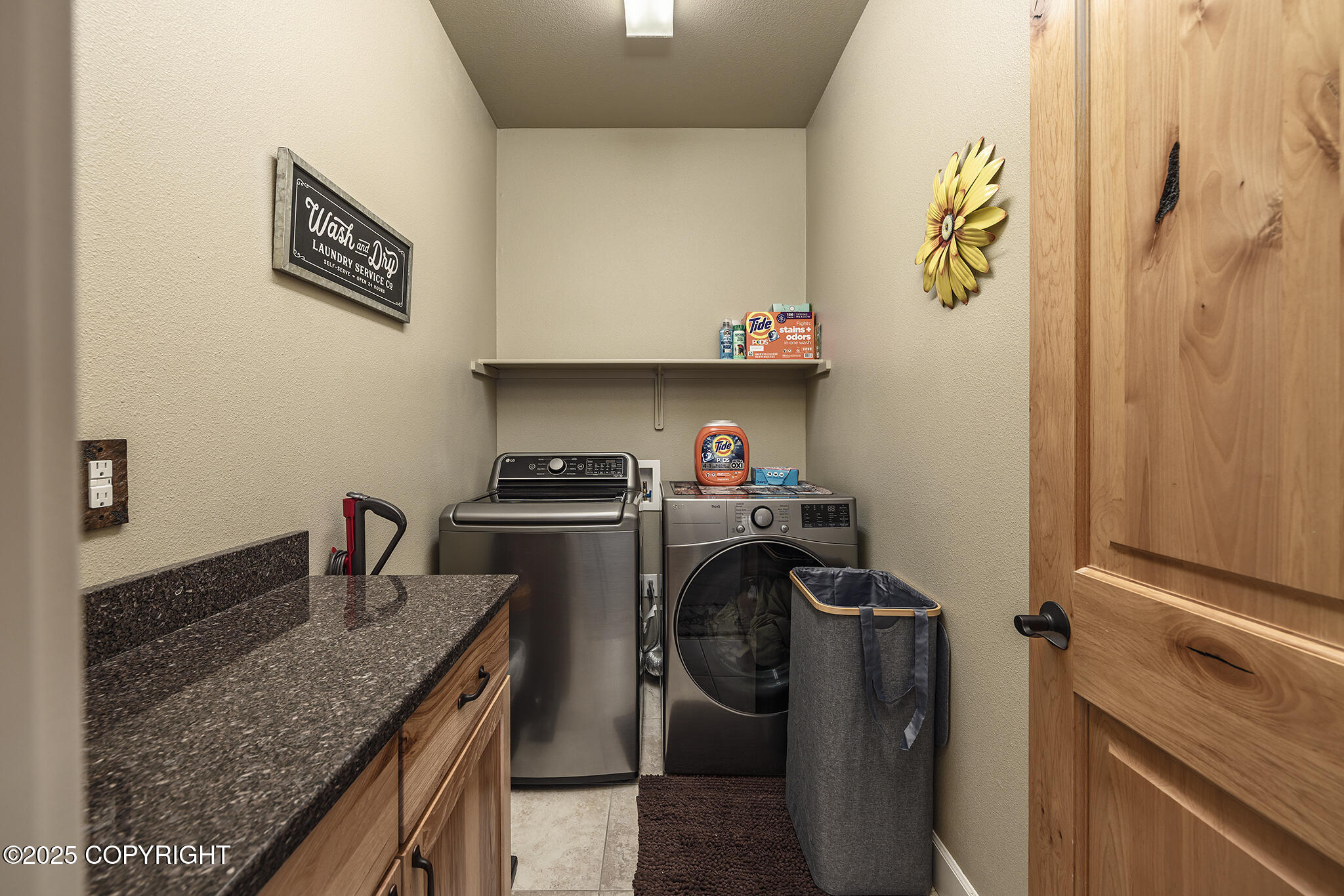 11268 Sitka Rose Circle, Eagle River, Alaska image 35