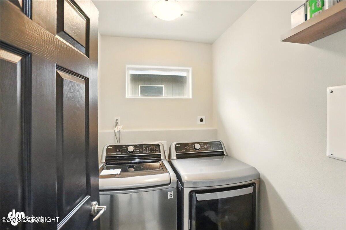 20182 Eagles Nest Court #5B, Eagle River, Alaska image 24
