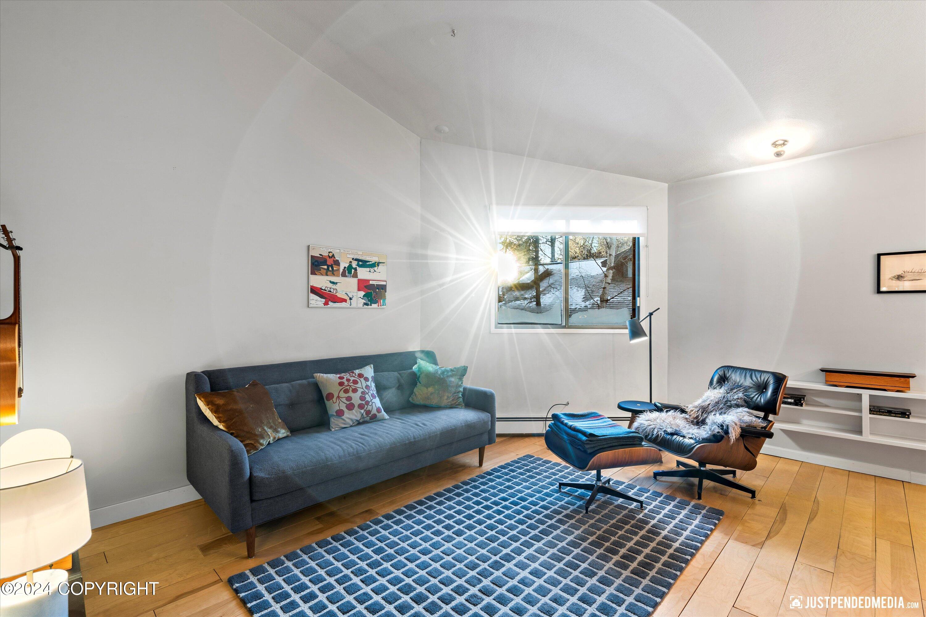 Anchorage, Alaska 99515, United States, 3 Bedrooms Bedrooms, ,3 BathroomsBathrooms,Residential,Pending,32362