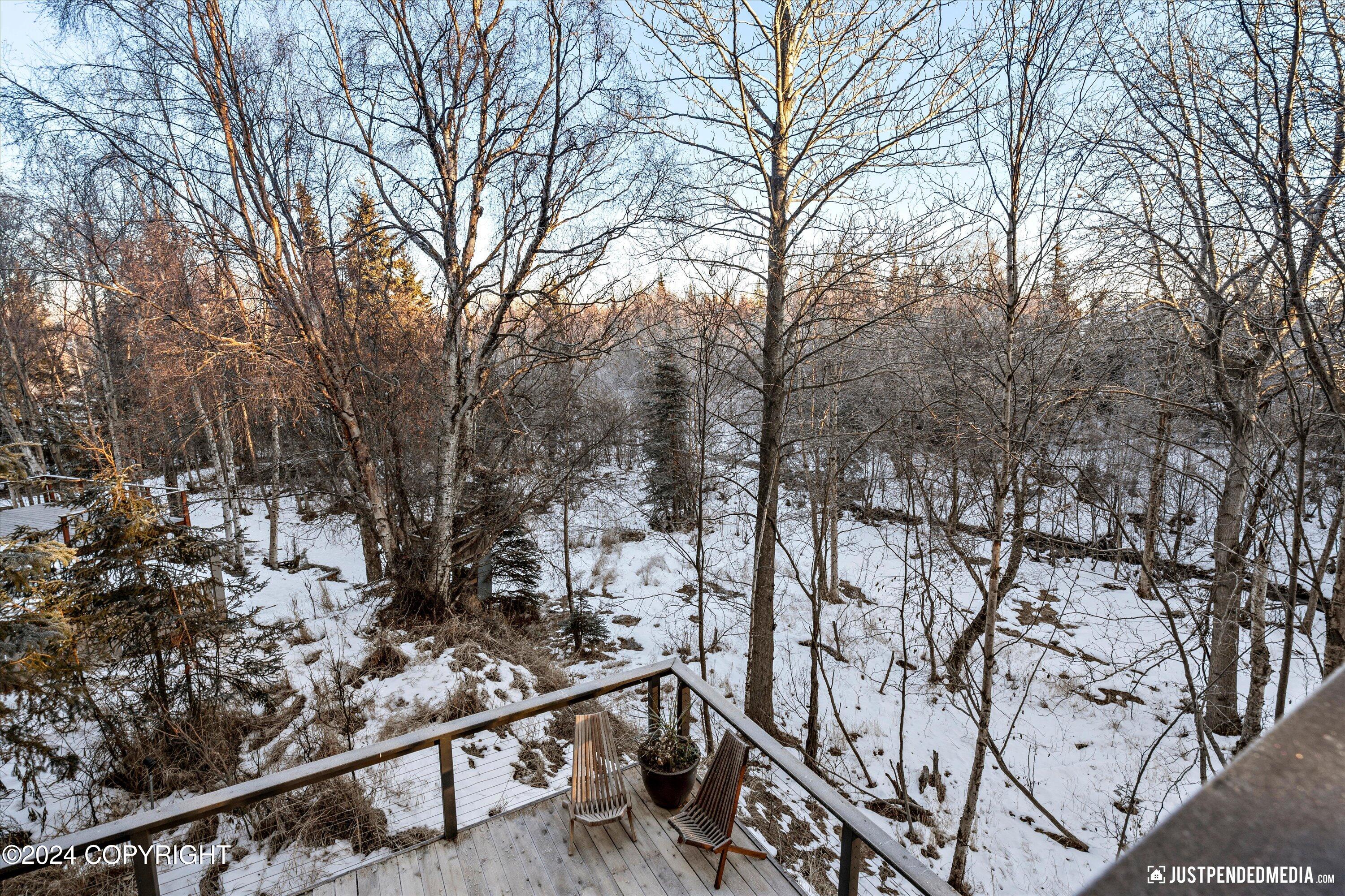 Anchorage, Alaska 99515, United States, 3 Bedrooms Bedrooms, ,3 BathroomsBathrooms,Residential,Pending,32362