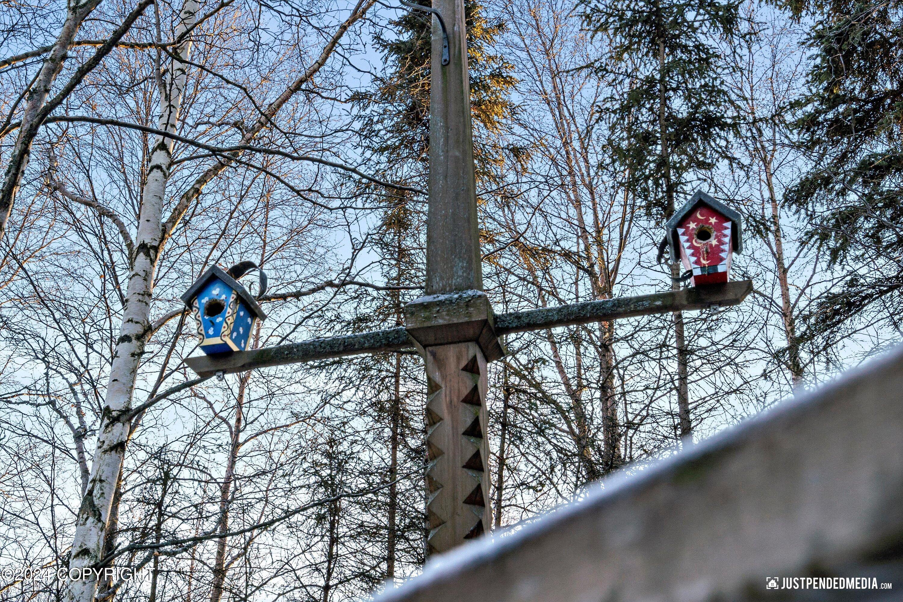 Anchorage, Alaska 99515, United States, 3 Bedrooms Bedrooms, ,3 BathroomsBathrooms,Residential,Pending,32362