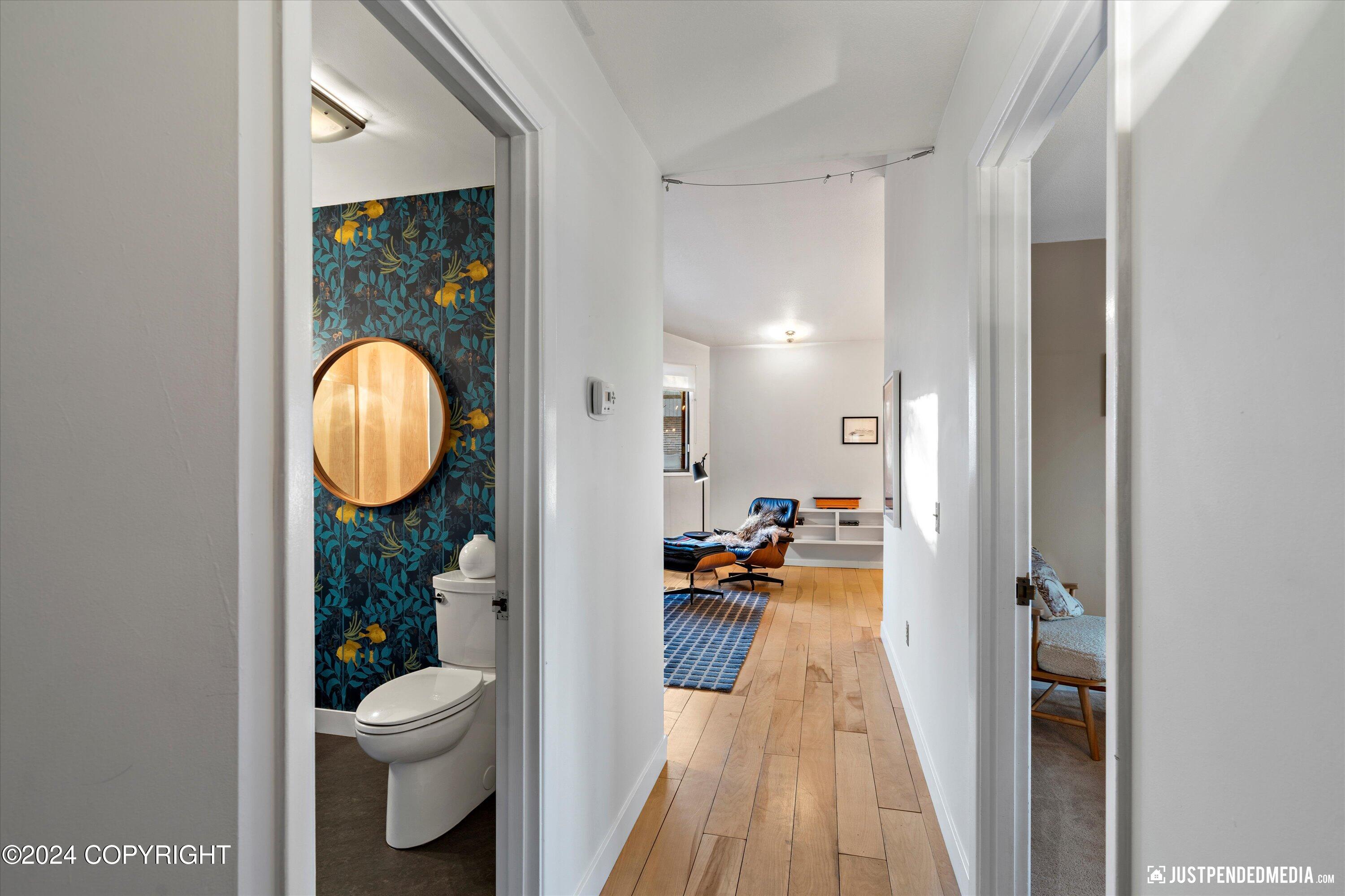 Anchorage, Alaska 99515, United States, 3 Bedrooms Bedrooms, ,3 BathroomsBathrooms,Residential,Pending,32362