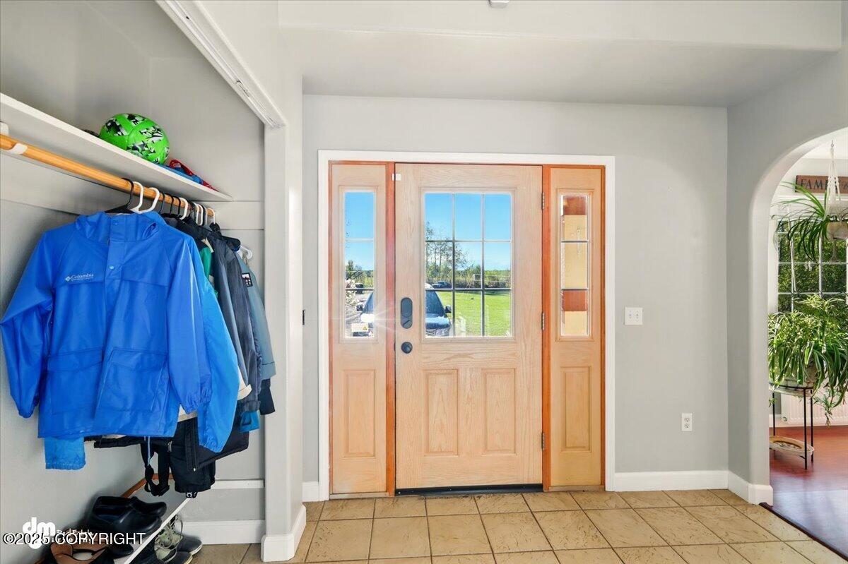 5672 Gooseberry Circle, Wasilla, Alaska image 2
