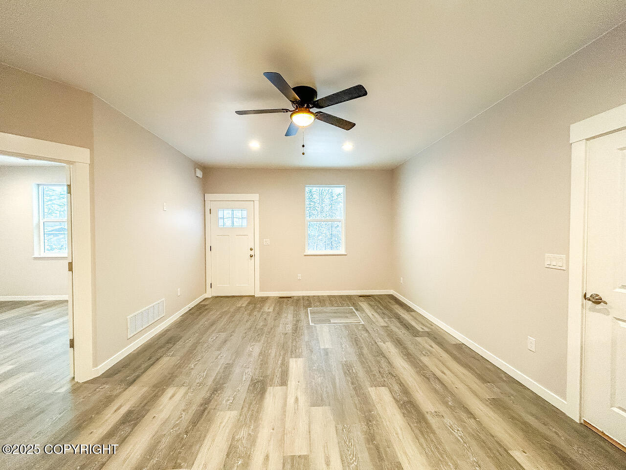 Wasilla, Alaska 99654, United States, 2 Bedrooms Bedrooms, ,2 BathroomsBathrooms,Residential,Active,96308