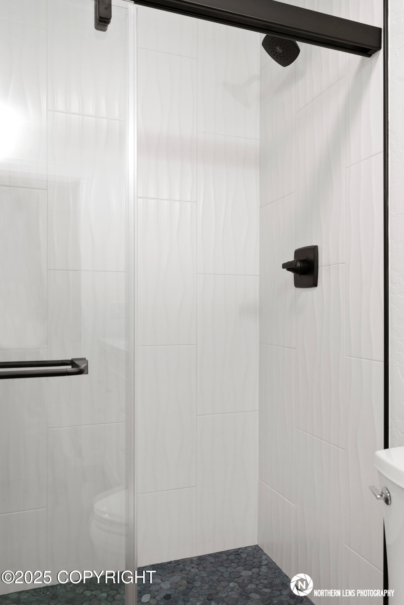 17551 Palos Verdes Drive, Eagle River, Alaska image 32