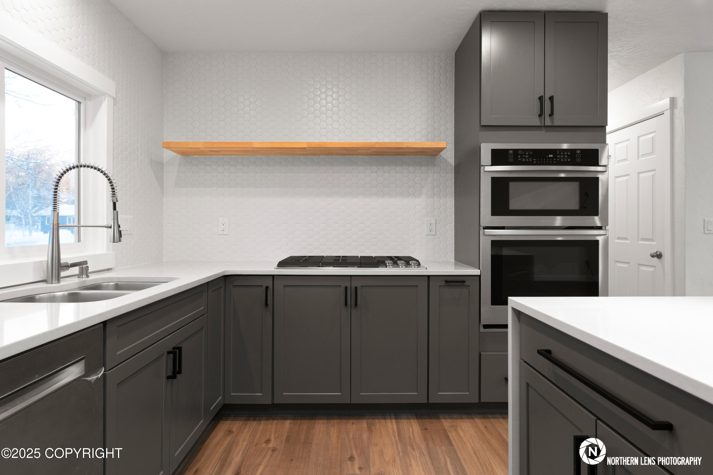17551 Palos Verdes Drive, Eagle River, Alaska image 12