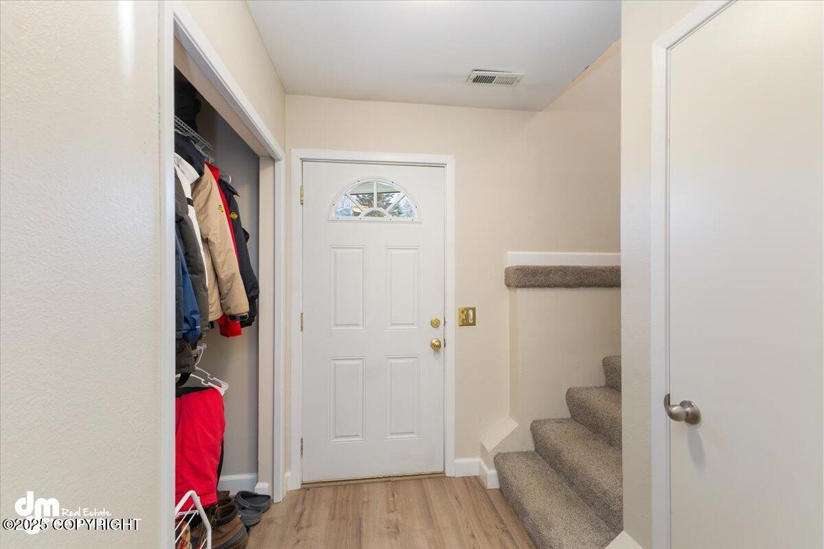 18317 N Parkview Terrace Loop, Eagle River, Alaska image 6