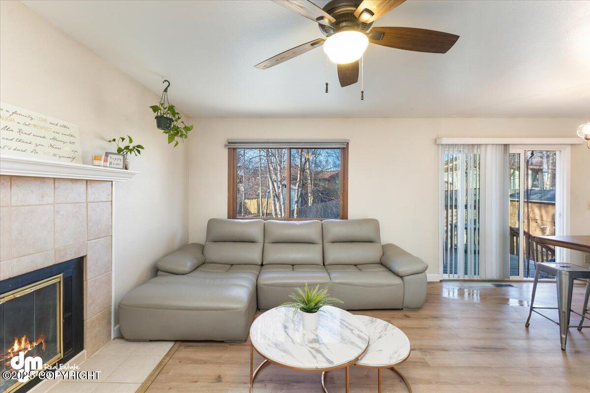 18317 N Parkview Terrace Loop, Eagle River, Alaska image 9