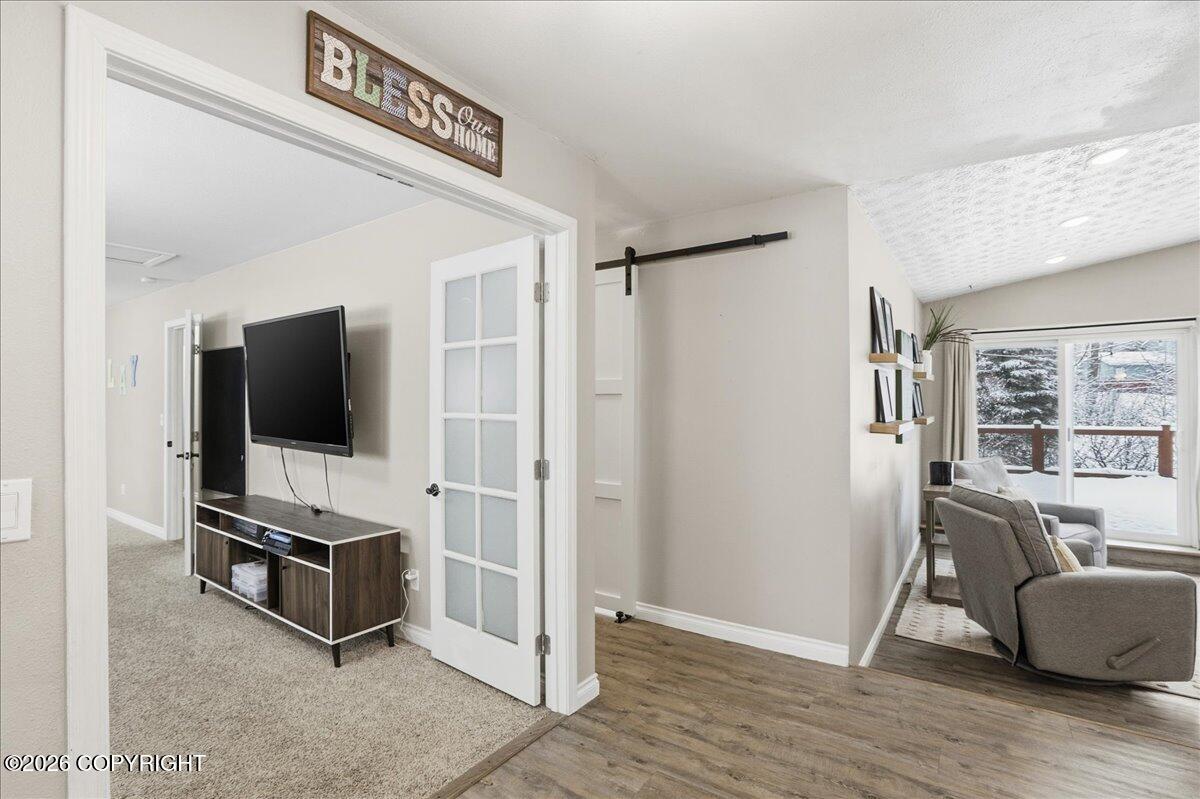 17645 Meadow Creek Dr Drive