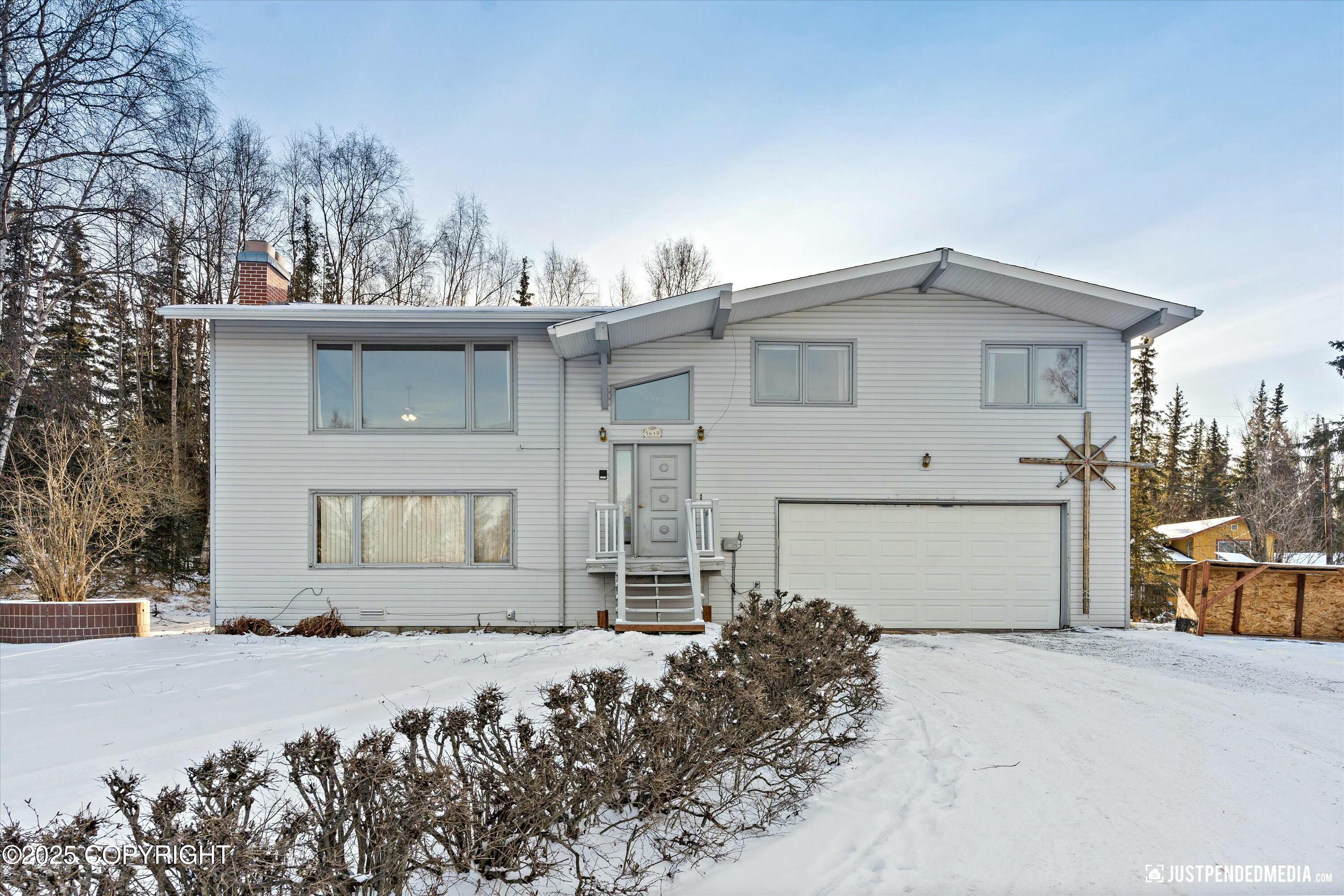 5640 Fenwick Circle, Anchorage, Idaho image 1