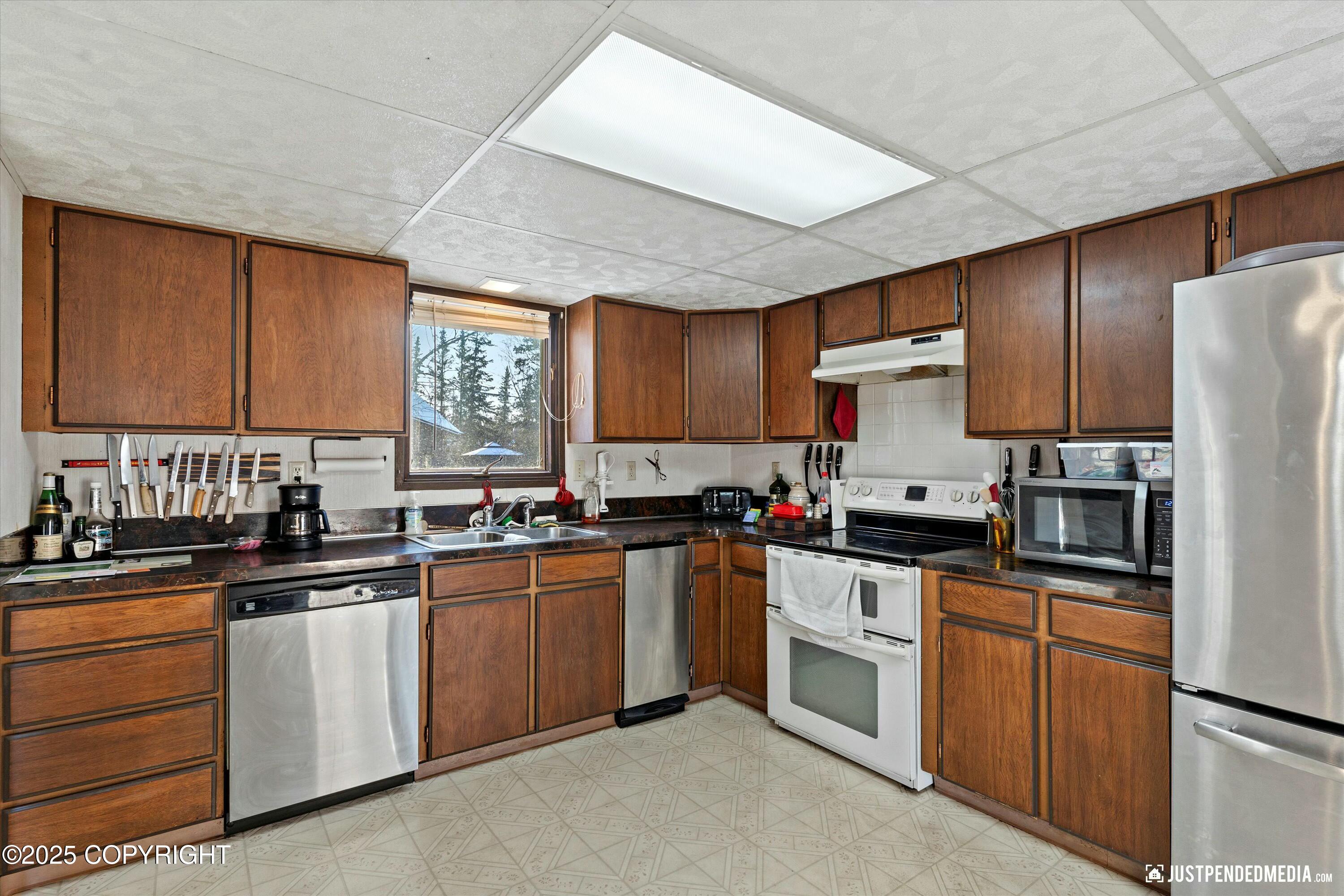 5640 Fenwick Circle, Anchorage, Idaho image 15