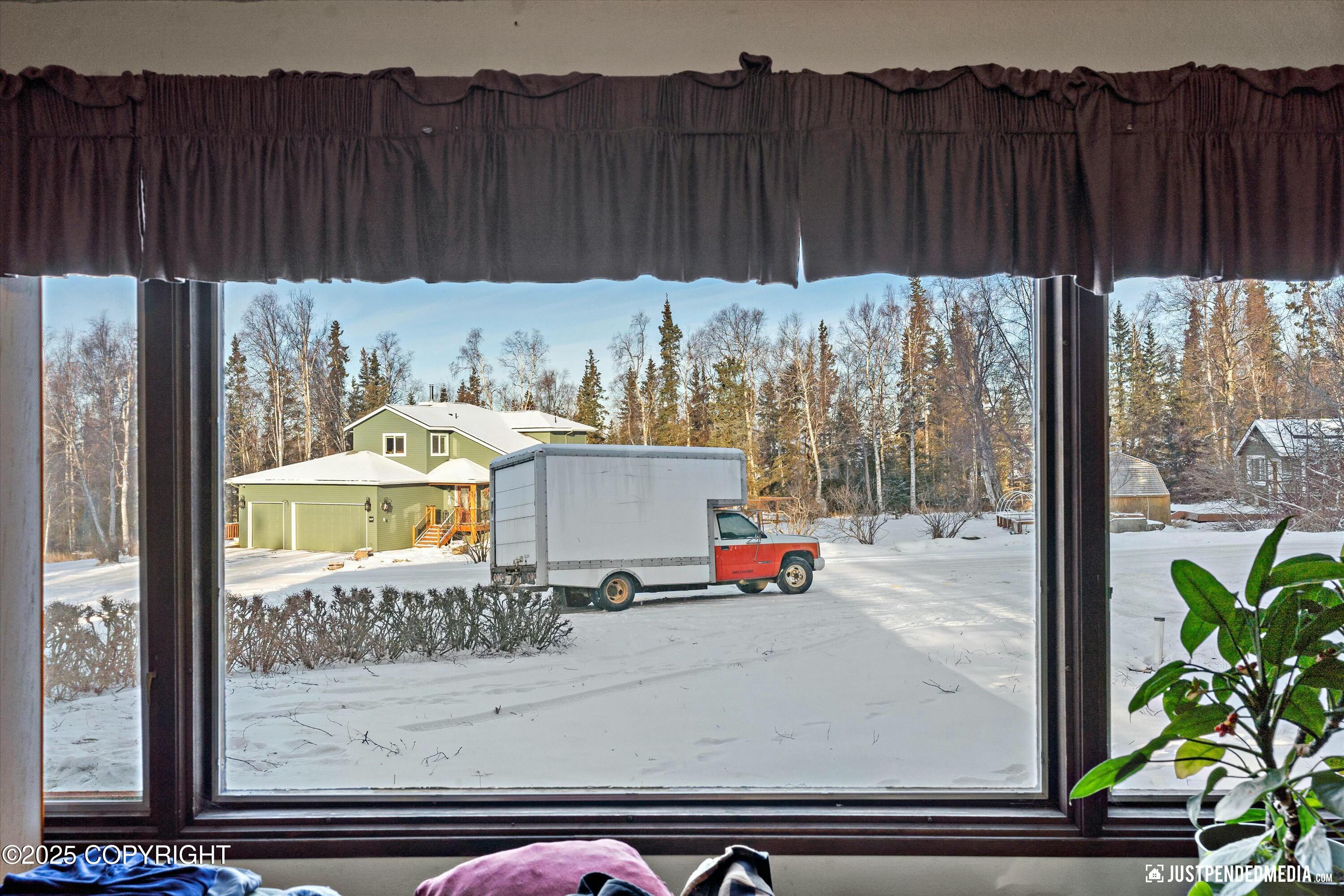 5640 Fenwick Circle, Anchorage, Idaho image 23