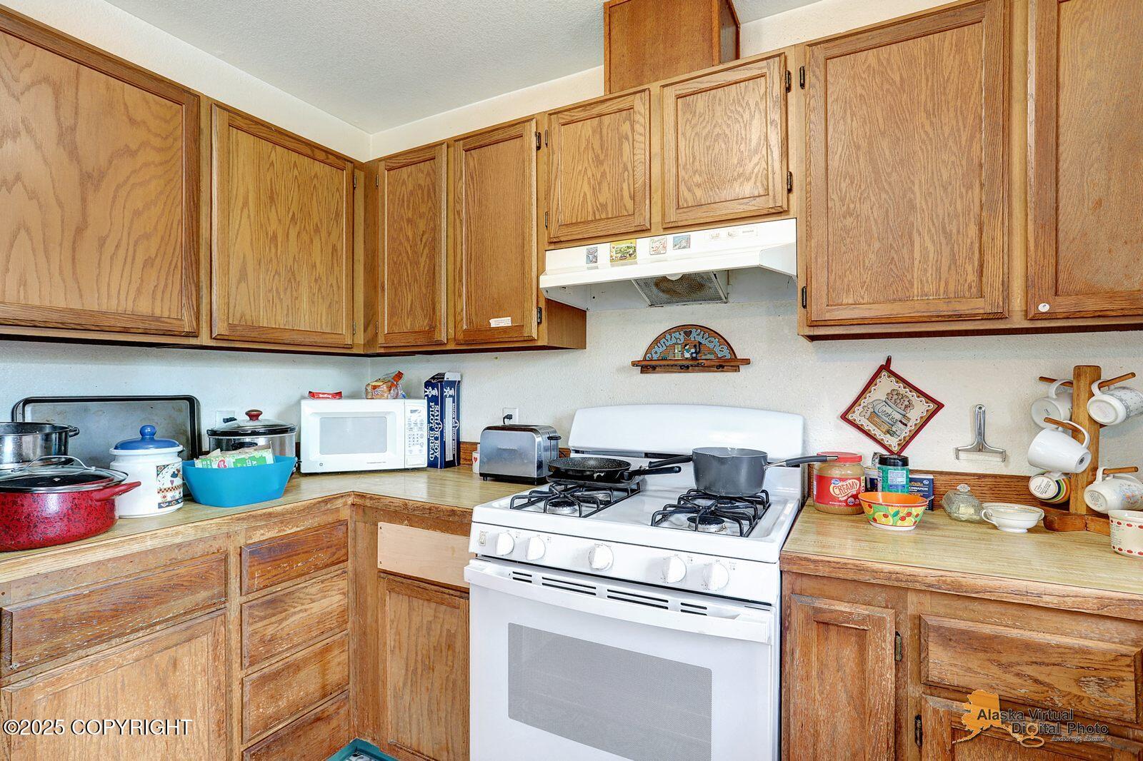 150 Edinborough Drive, Palmer, Alaska image 10