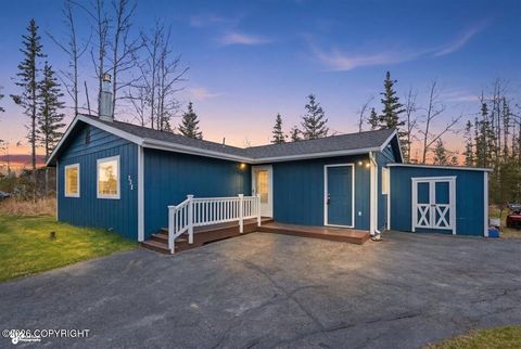 Photo of 238 Crest Drive, Soldotna, AK 99669 (MLS # 26-6442)