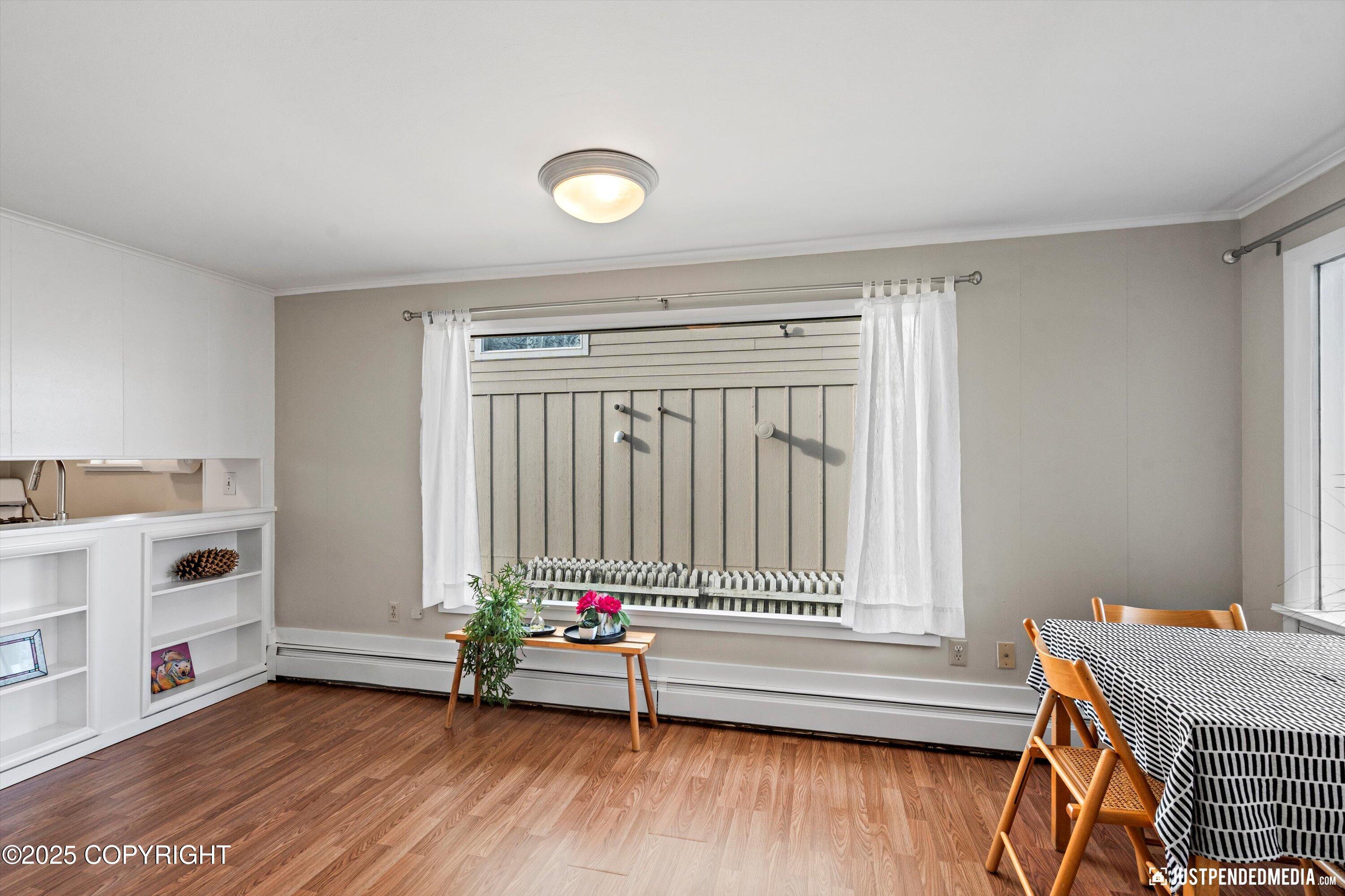 Anchorage, Alaska 99501, United States, 3 Bedrooms Bedrooms, ,2 BathroomsBathrooms,Residential,Active,225599