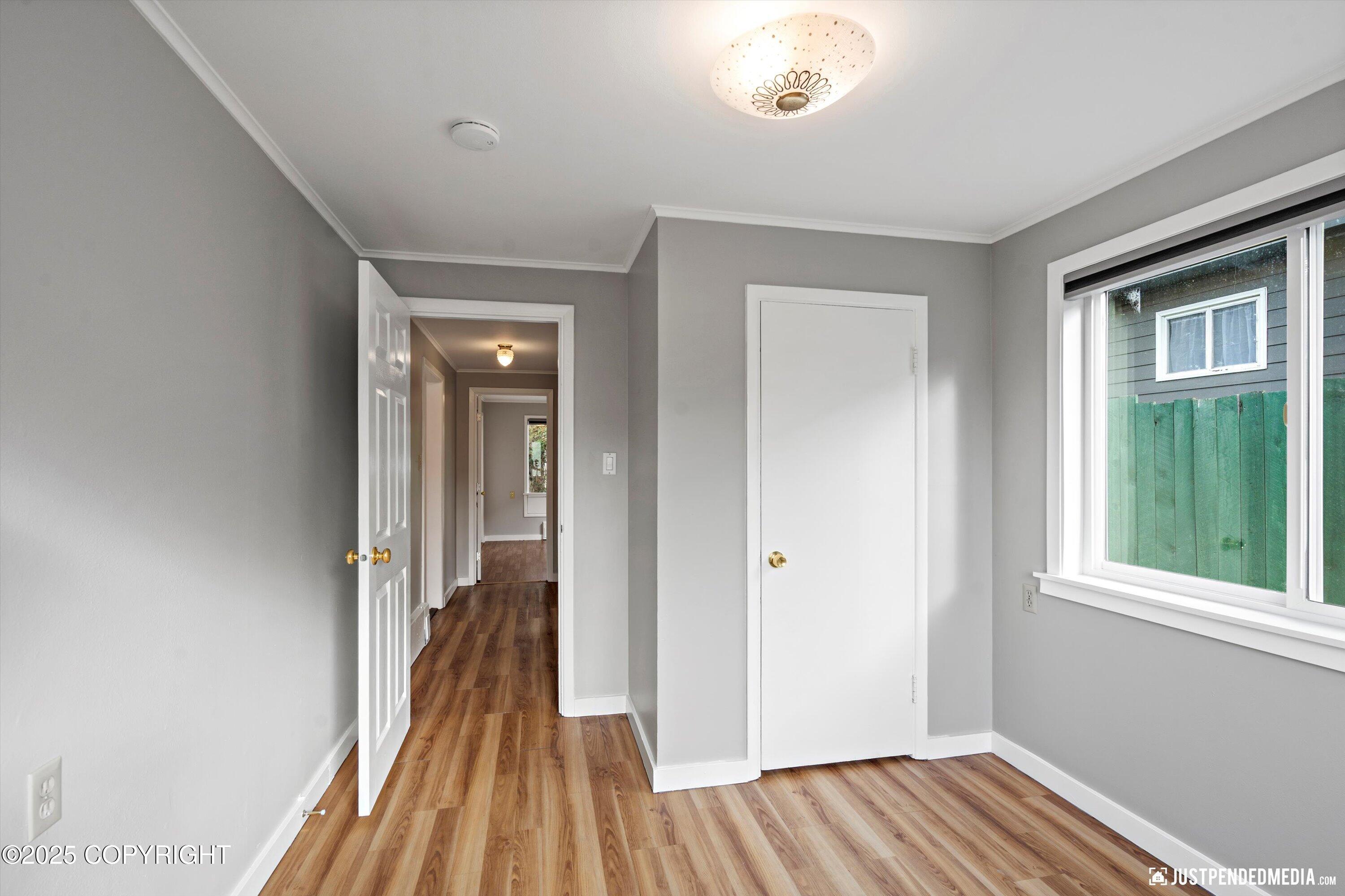 Anchorage, Alaska 99501, United States, 3 Bedrooms Bedrooms, ,2 BathroomsBathrooms,Residential,Active,225599