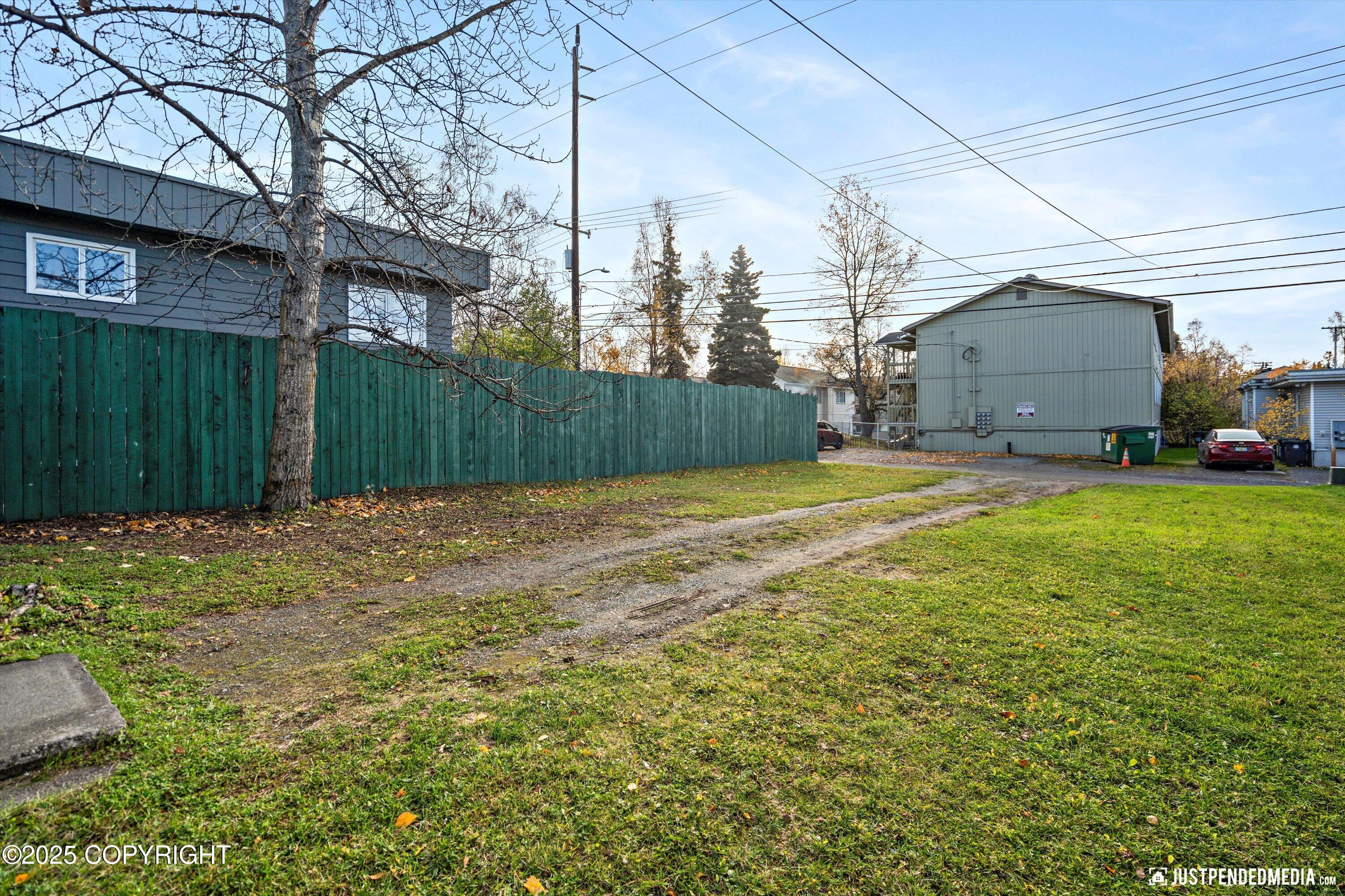 Anchorage, Alaska 99501, United States, 3 Bedrooms Bedrooms, ,2 BathroomsBathrooms,Residential,Active,225599