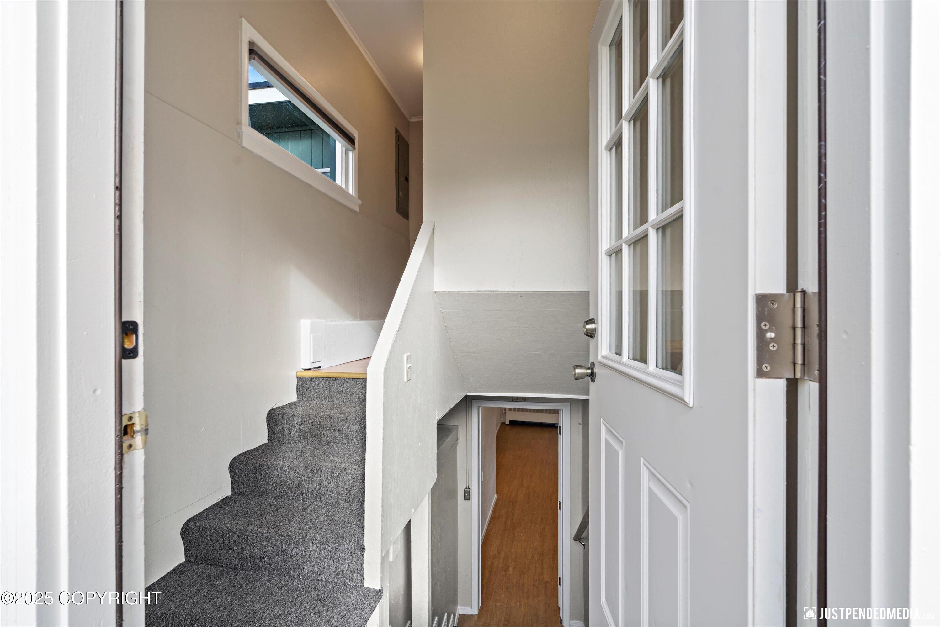 Anchorage, Alaska 99501, United States, 3 Bedrooms Bedrooms, ,2 BathroomsBathrooms,Residential,Active,225599