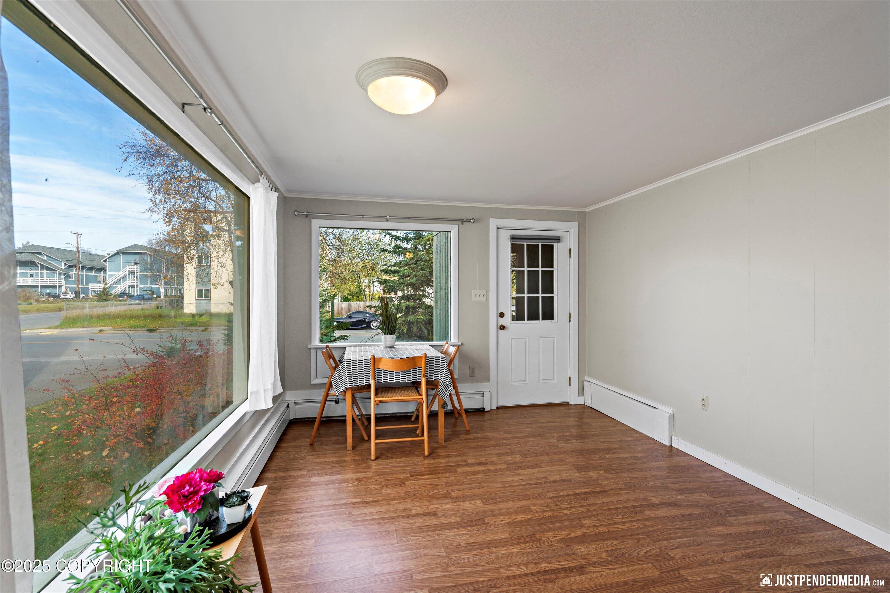 Anchorage, Alaska 99501, United States, 3 Bedrooms Bedrooms, ,2 BathroomsBathrooms,Residential,Active,225599