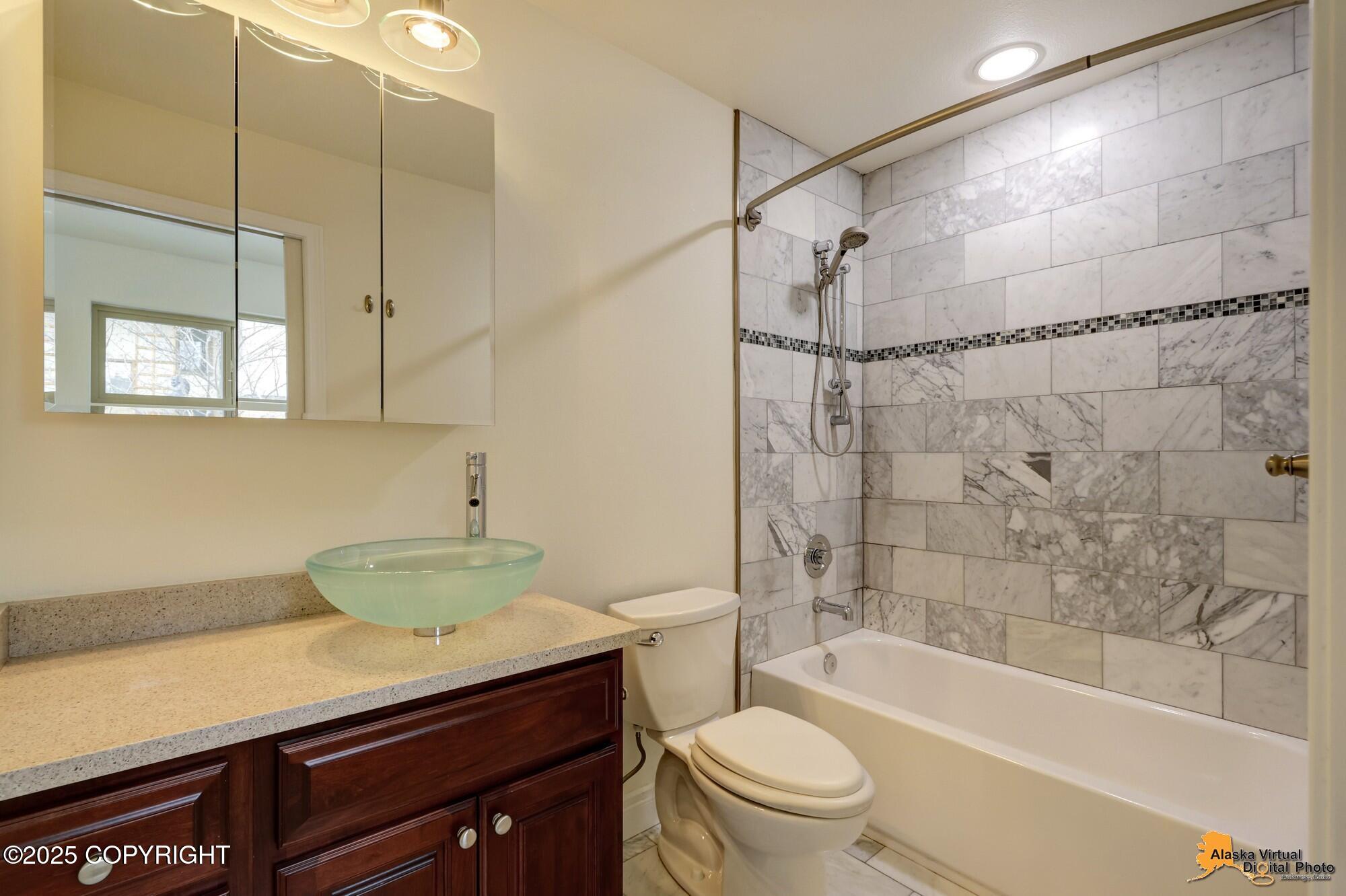 2124 Solstice Circle, Anchorage, Alaska image 28