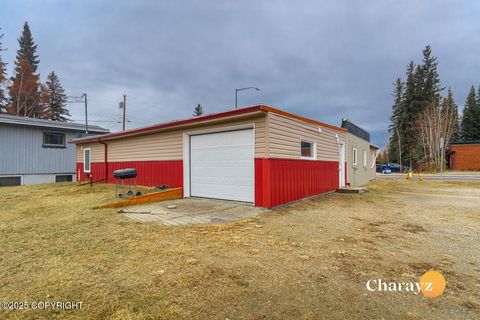Photo of 612 College Road, Fairbanks, AK 99701 (MLS # 25-13072) Photo of 612 College Road, Fairbanks, AK 99701 (MLS # 25-13072)