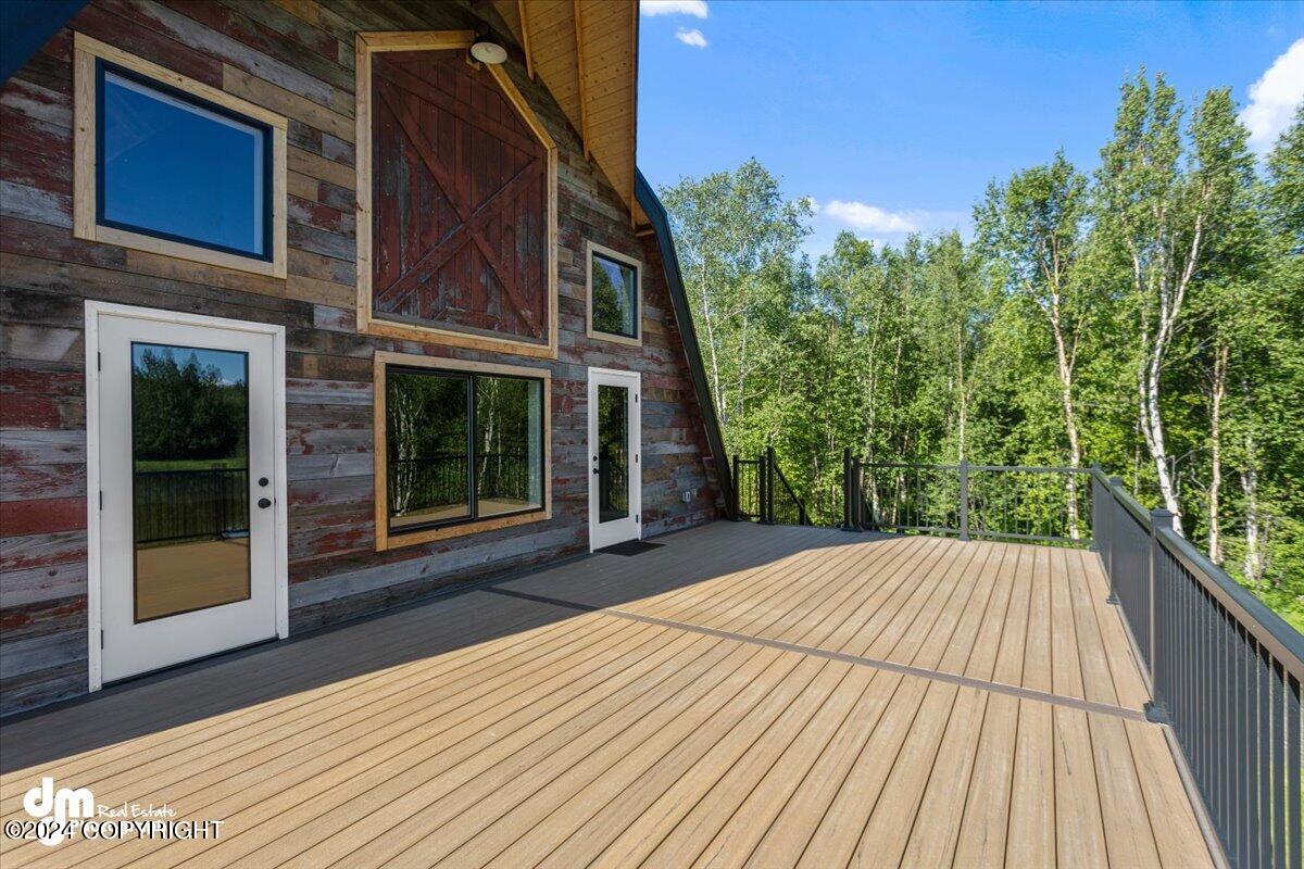 555 S Lower Road, Palmer, Alaska image 16