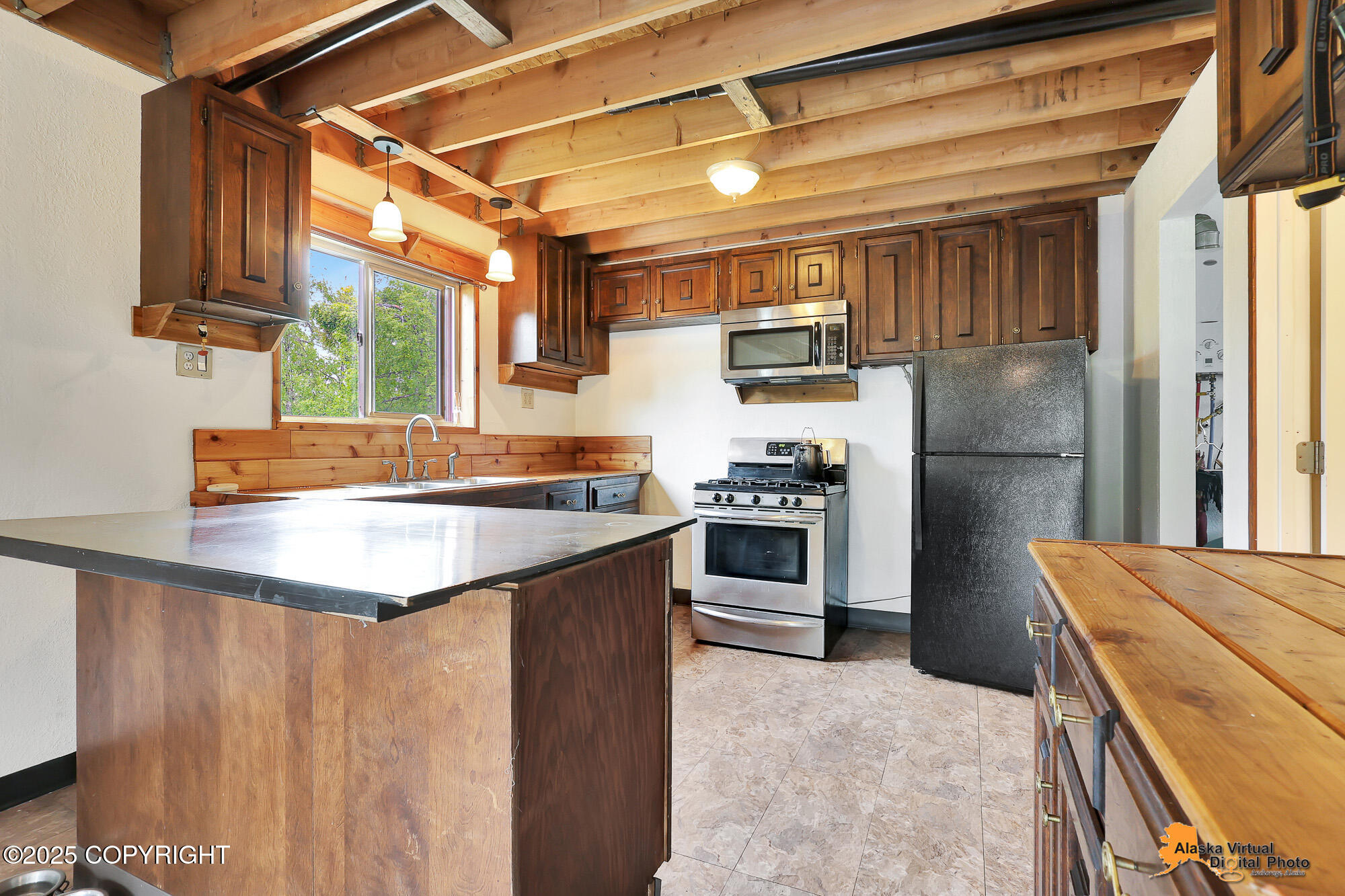 Trapper Creek, Alaska 99683, United States, 2 Bedrooms Bedrooms, ,2 BathroomsBathrooms,Residential,Active,151888