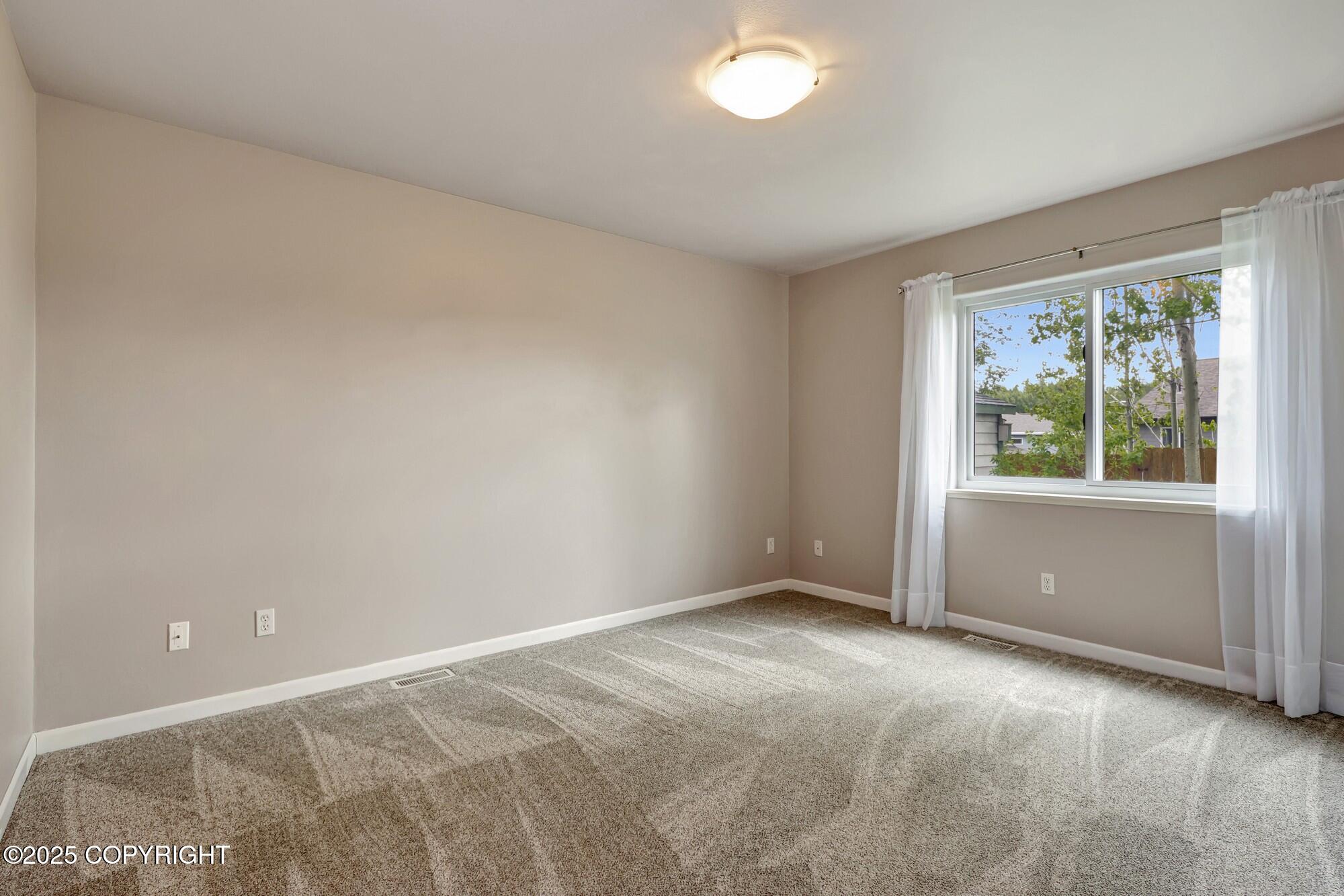 5893 Kenai Fjords Loop, Anchorage, Alaska image 33