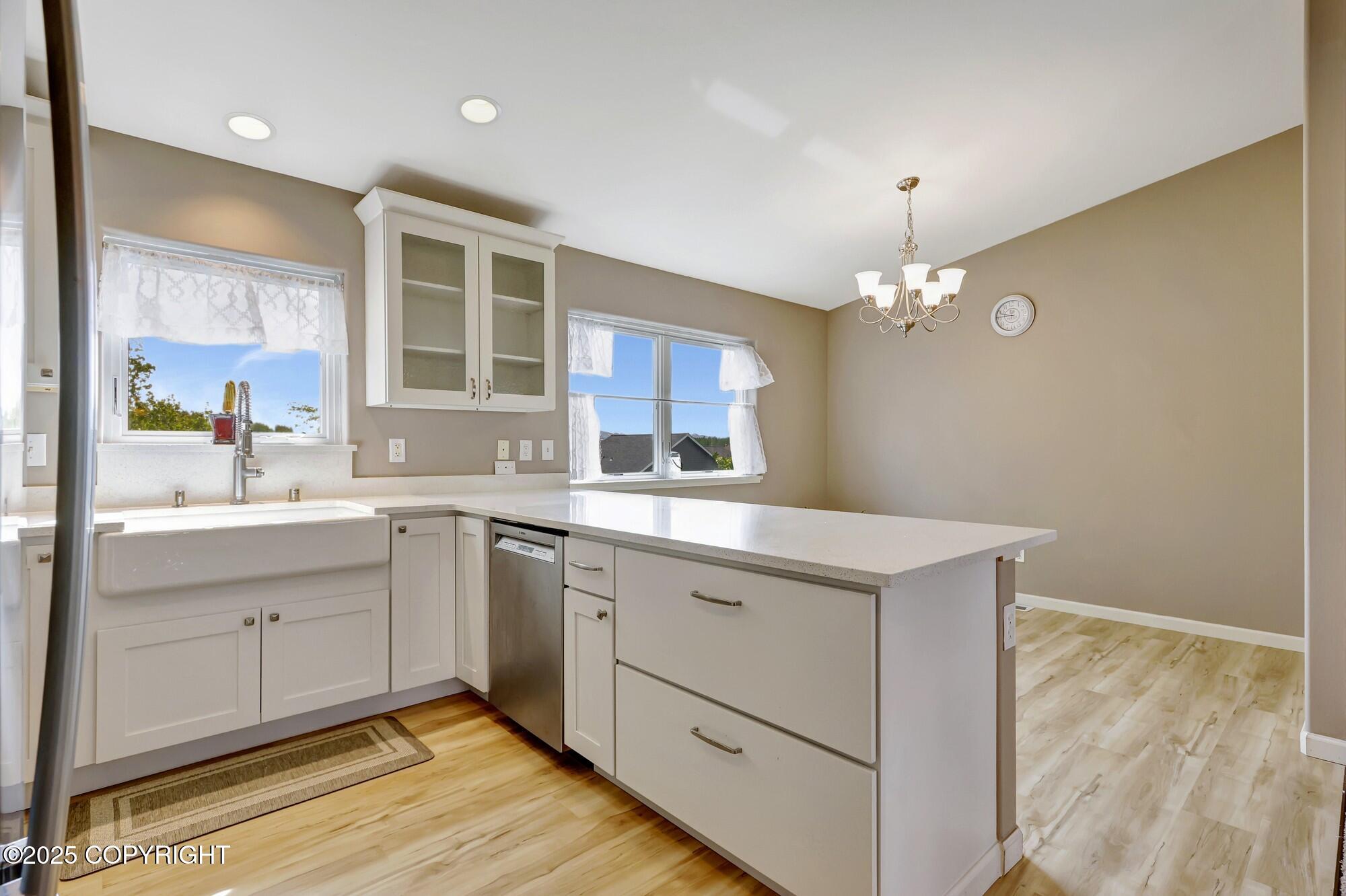 5893 Kenai Fjords Loop, Anchorage, Alaska image 15