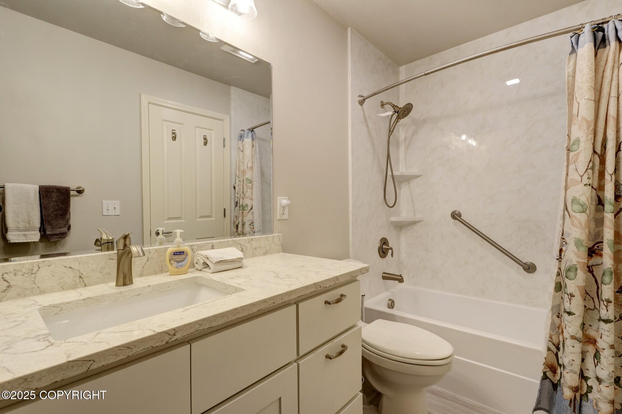 5893 Kenai Fjords Loop, Anchorage, Alaska image 28