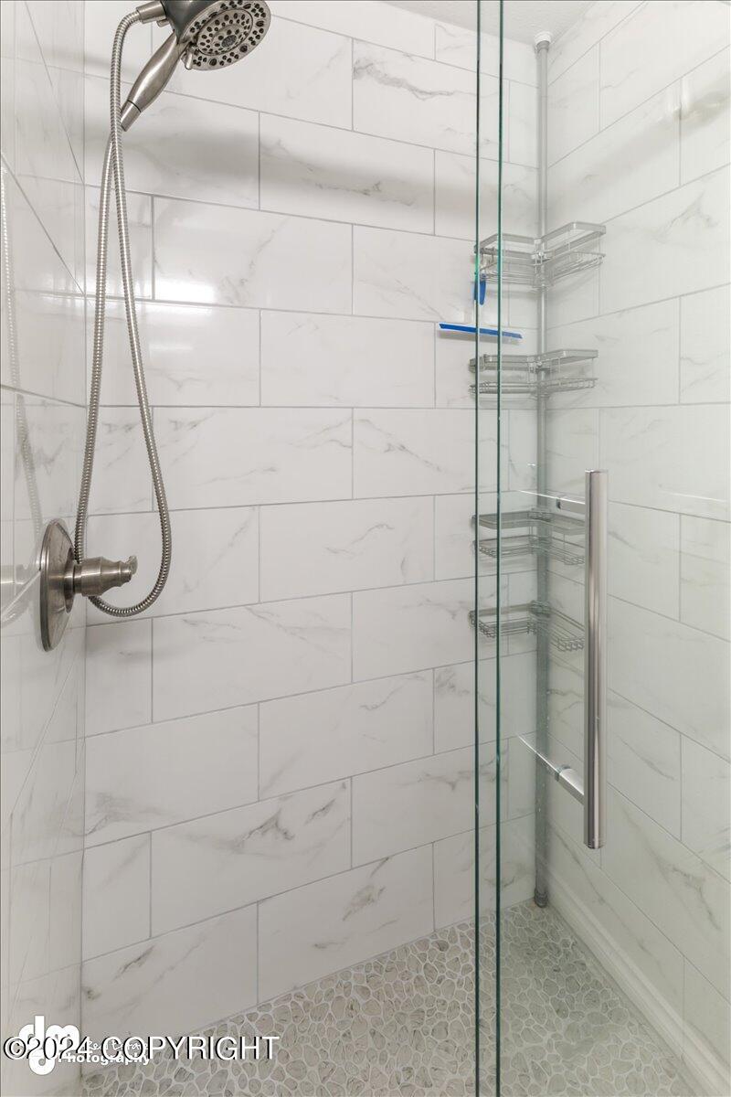 Anchorage, Alaska 99518, United States, 2 Bedrooms Bedrooms, ,2 BathroomsBathrooms,Residential,Pending,37545