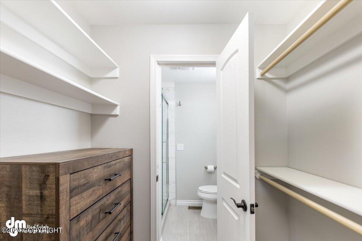 Anchorage, Alaska 99518, United States, 2 Bedrooms Bedrooms, ,2 BathroomsBathrooms,Residential,Pending,37545