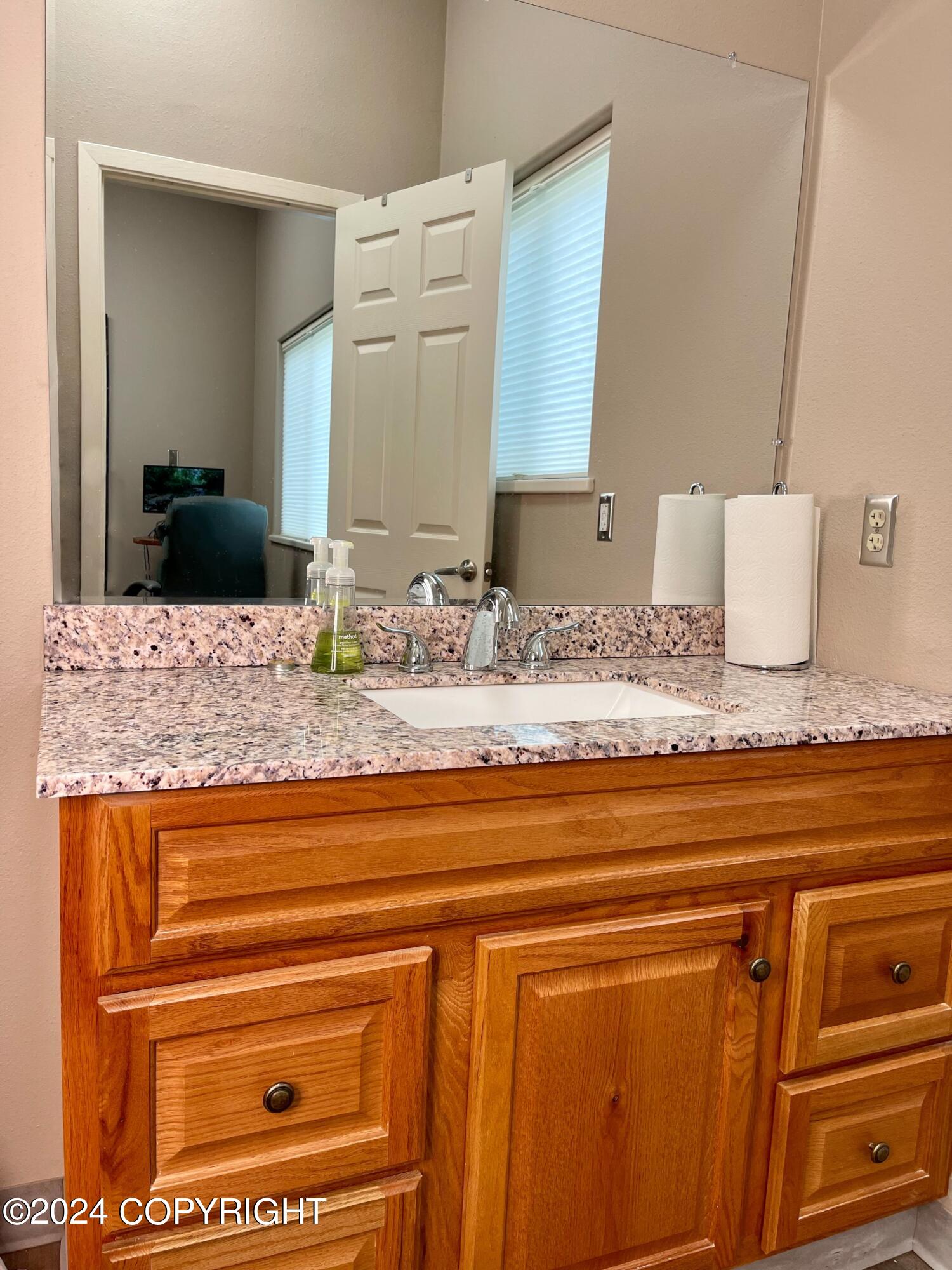 Homer, Alaska 99603, United States, ,Commercial,Active,49968