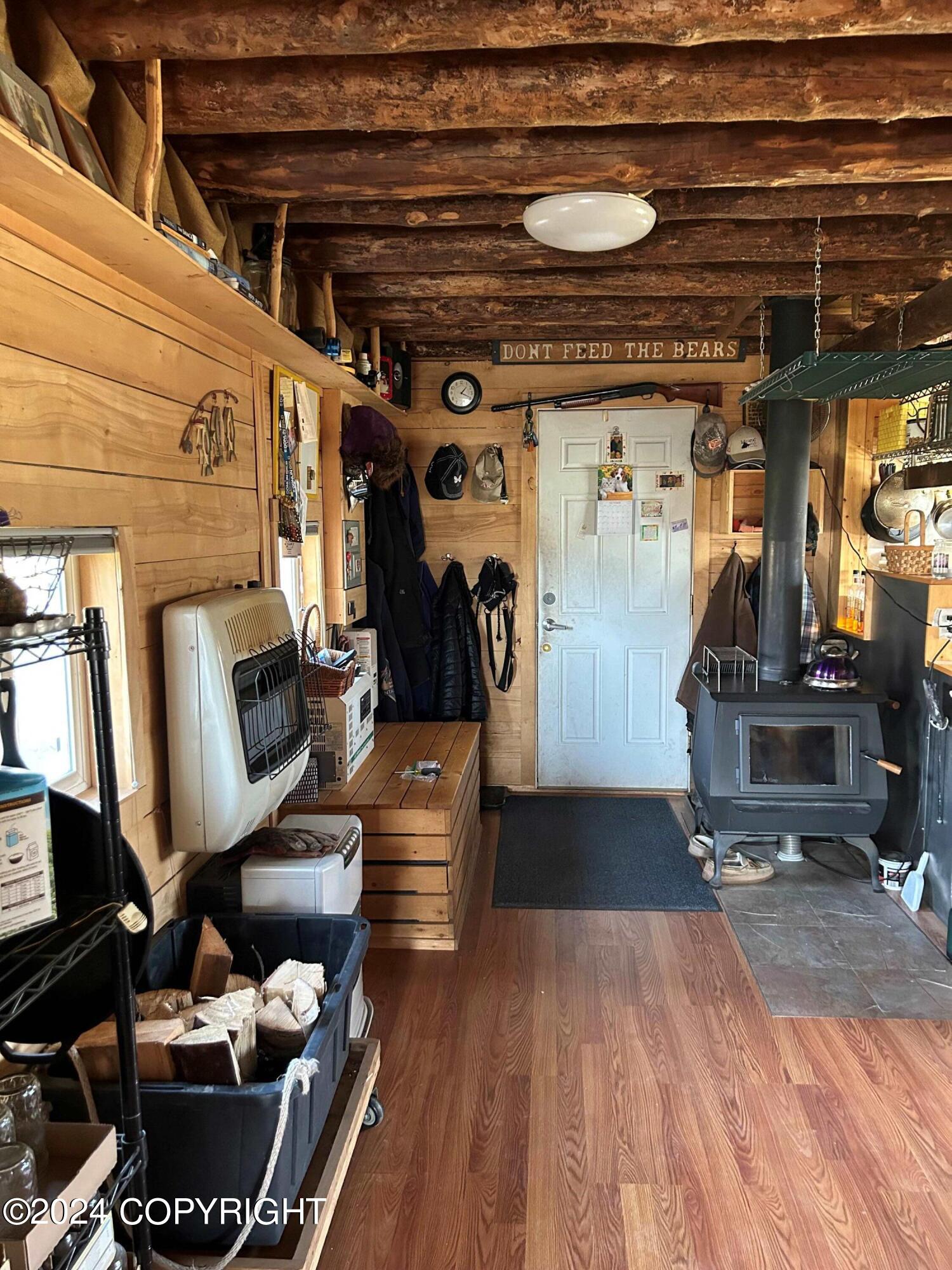 L33 No Road Avenue, Skwentna, Alaska image 12
