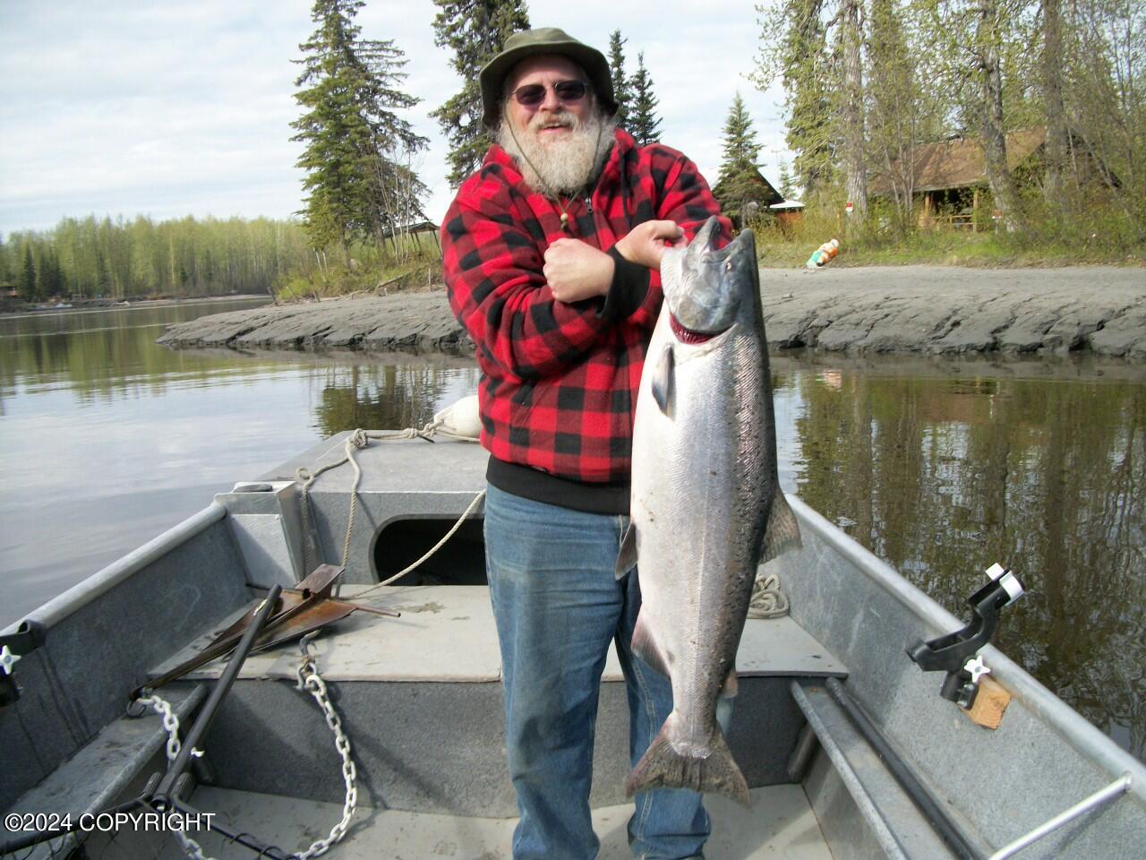 L33 No Road Avenue, Skwentna, Alaska image 36