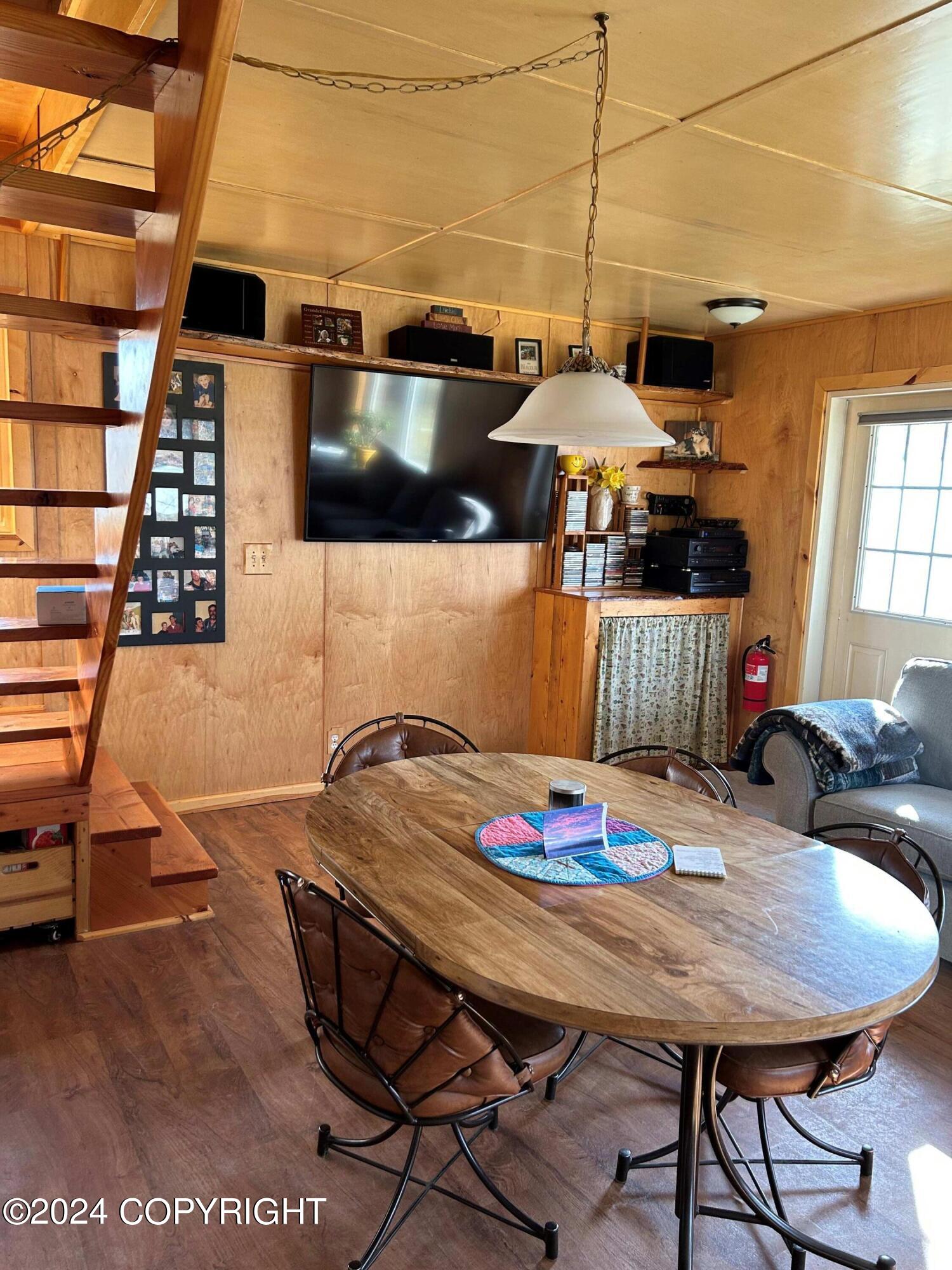 L33 No Road Avenue, Skwentna, Alaska image 11