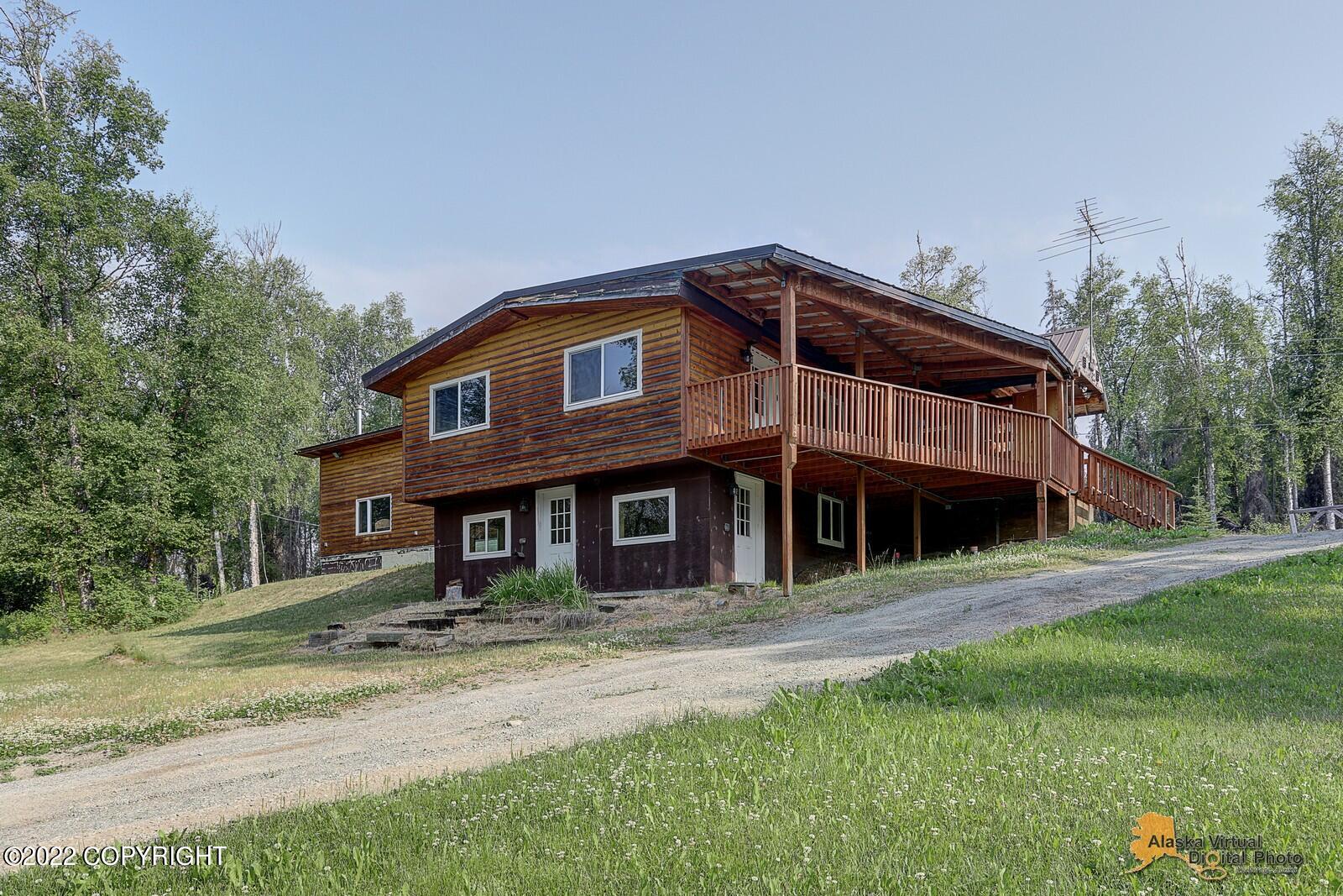 8301 W Lost Valley Road, Wasilla, Alaska image 3