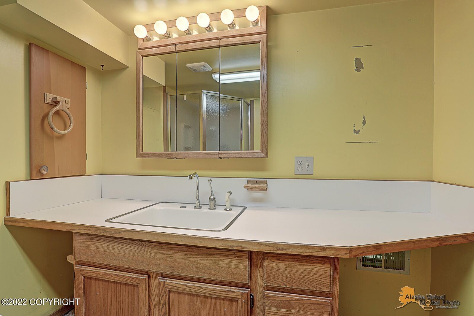 8301 W Lost Valley Road, Wasilla, Alaska image 24