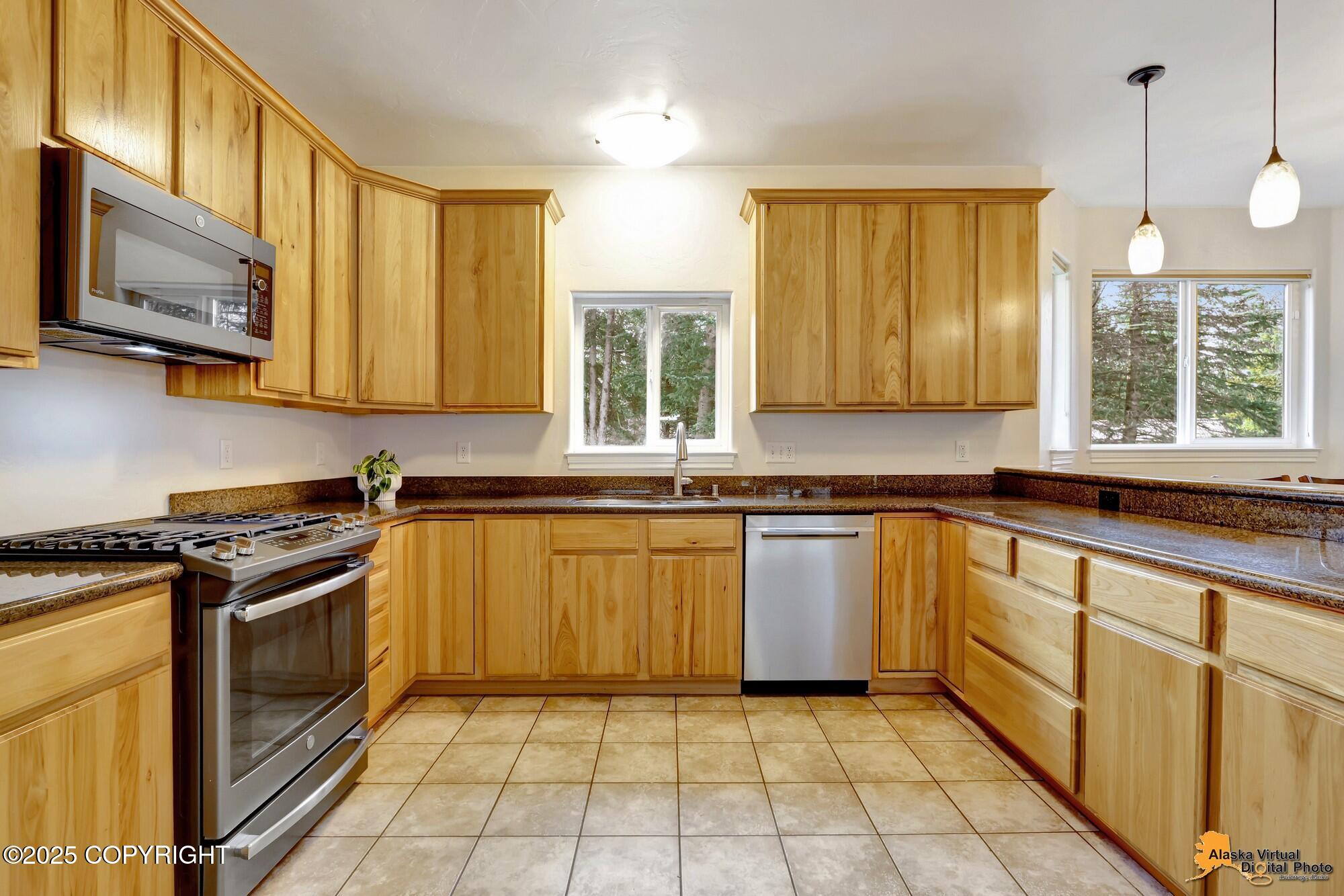 5014 E 145th Avenue, Anchorage, Alaska image 18